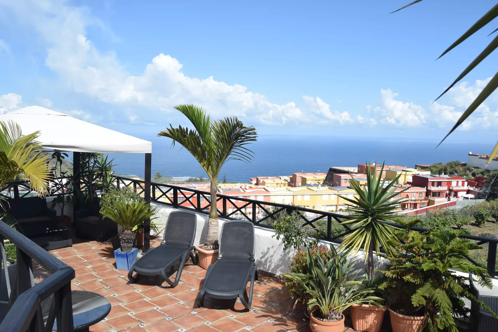 Apartamentos Monasterio de San Antonio 3 - Terrasbalkon