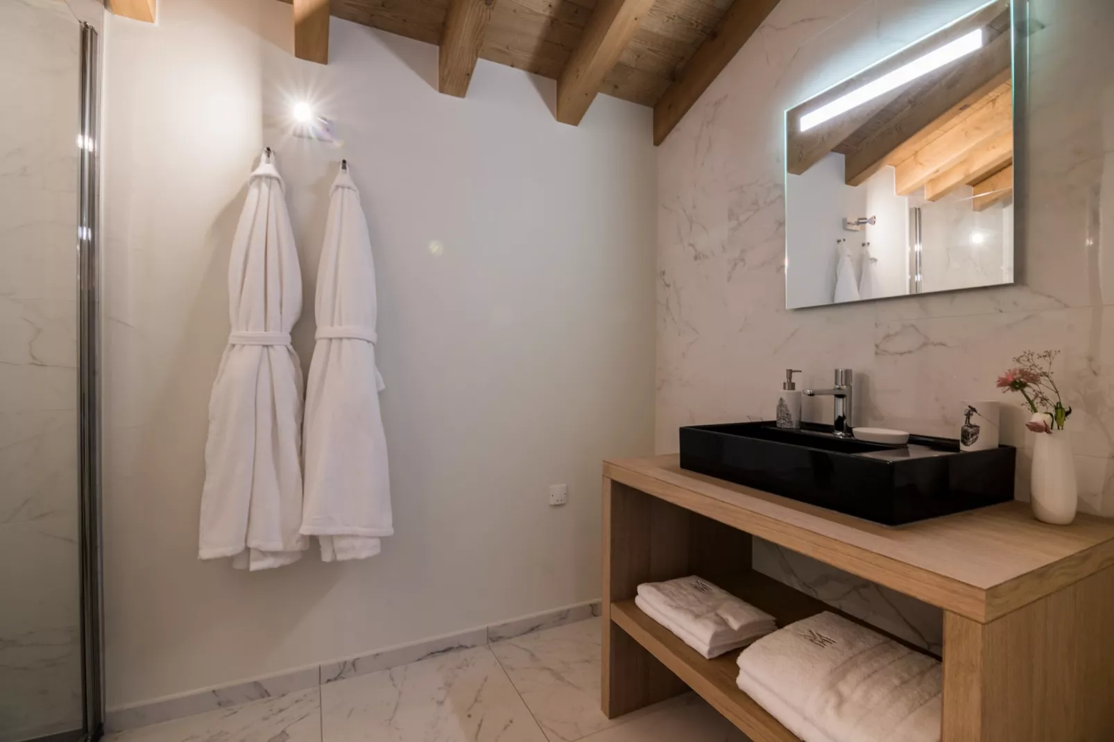 Les Portes de Megève 8 - Badkamer