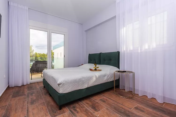 Acrotel Porto Brava Luxury Villas Ormos Panagias 3-bedroom villa 2 - 6 pax - Slaapkamer