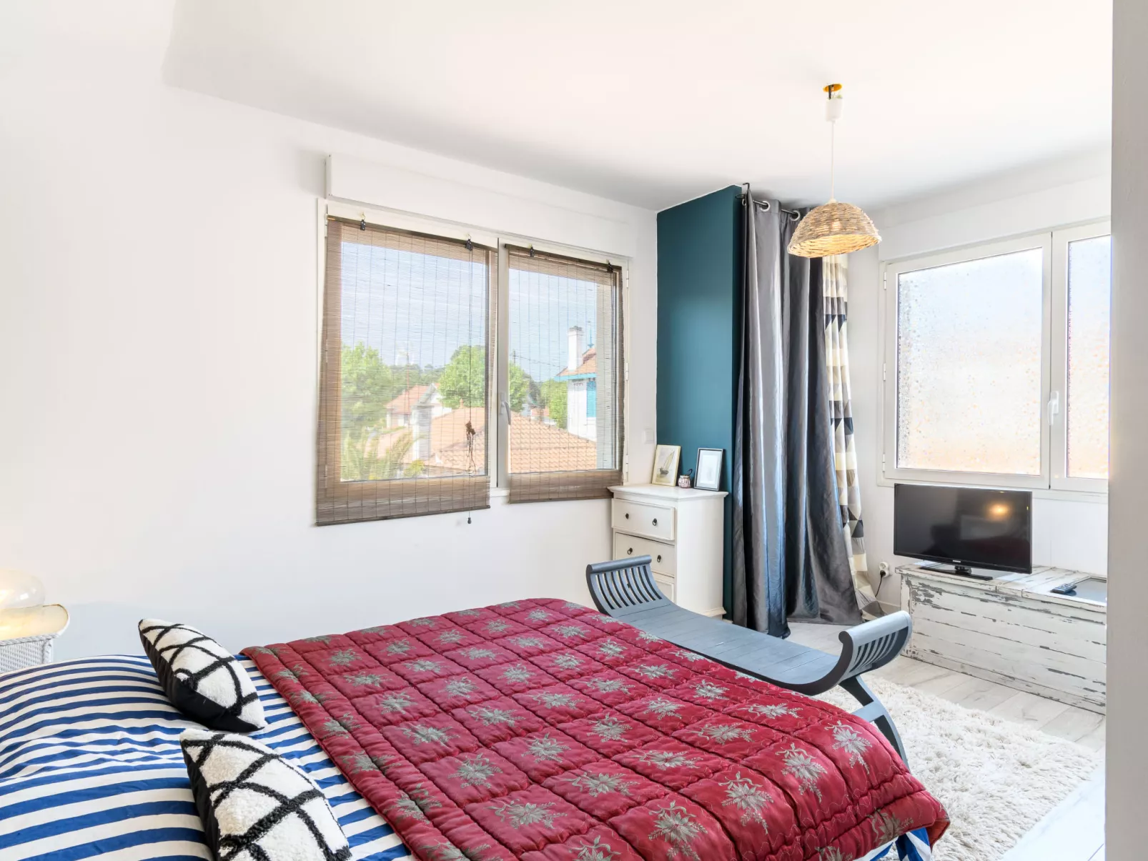 Aimé Bourdier - Binnen