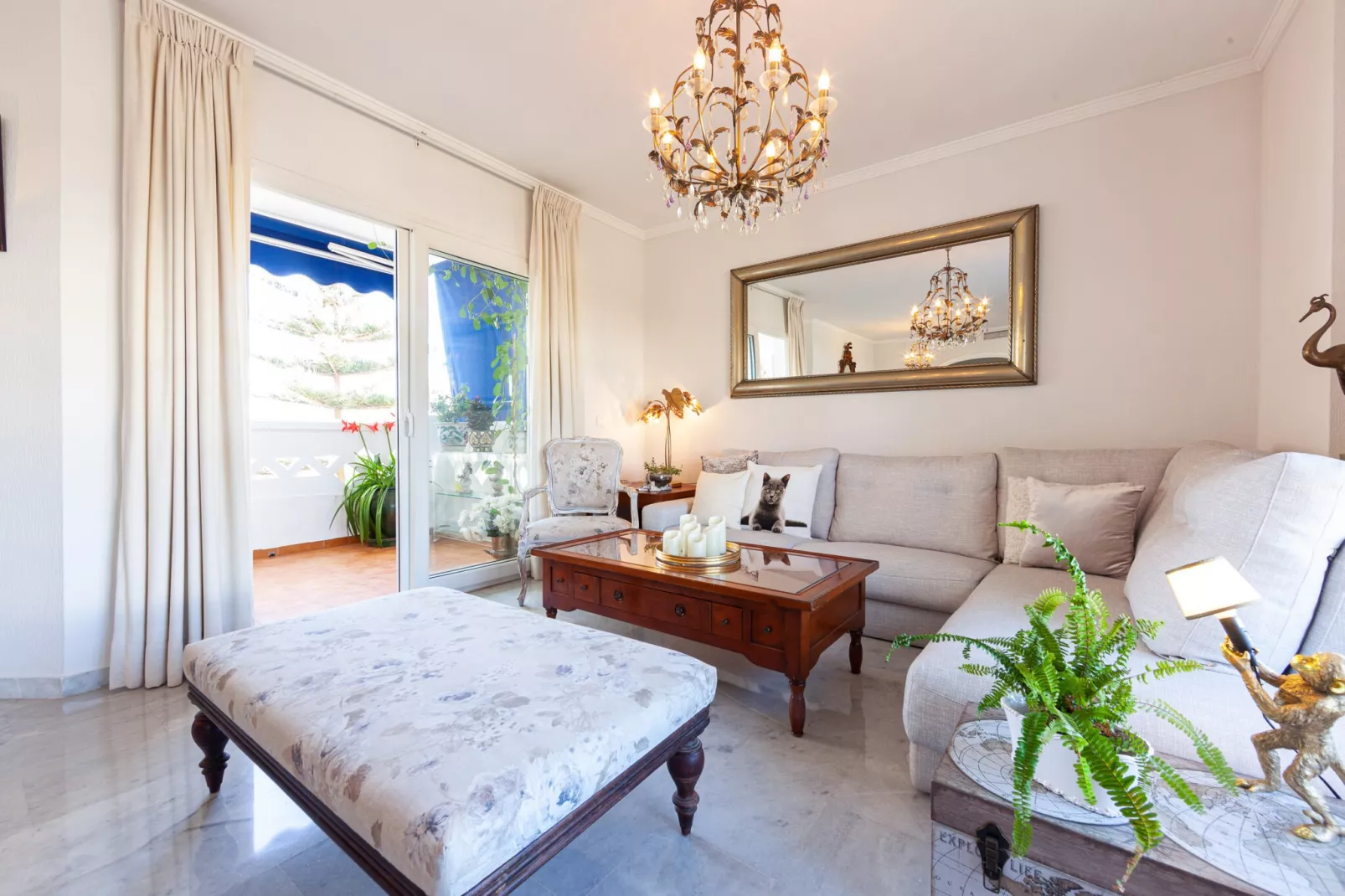 San Pedro del Mar - Woonkamer