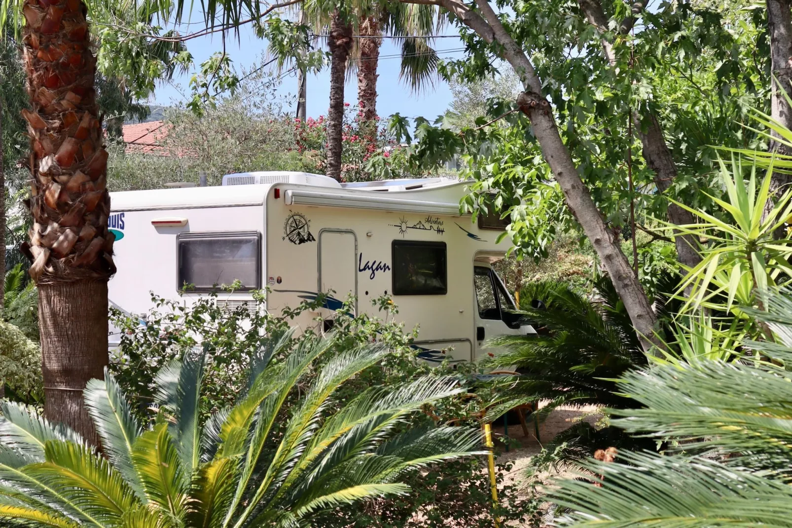 Twin Room 1 - Buitenlucht