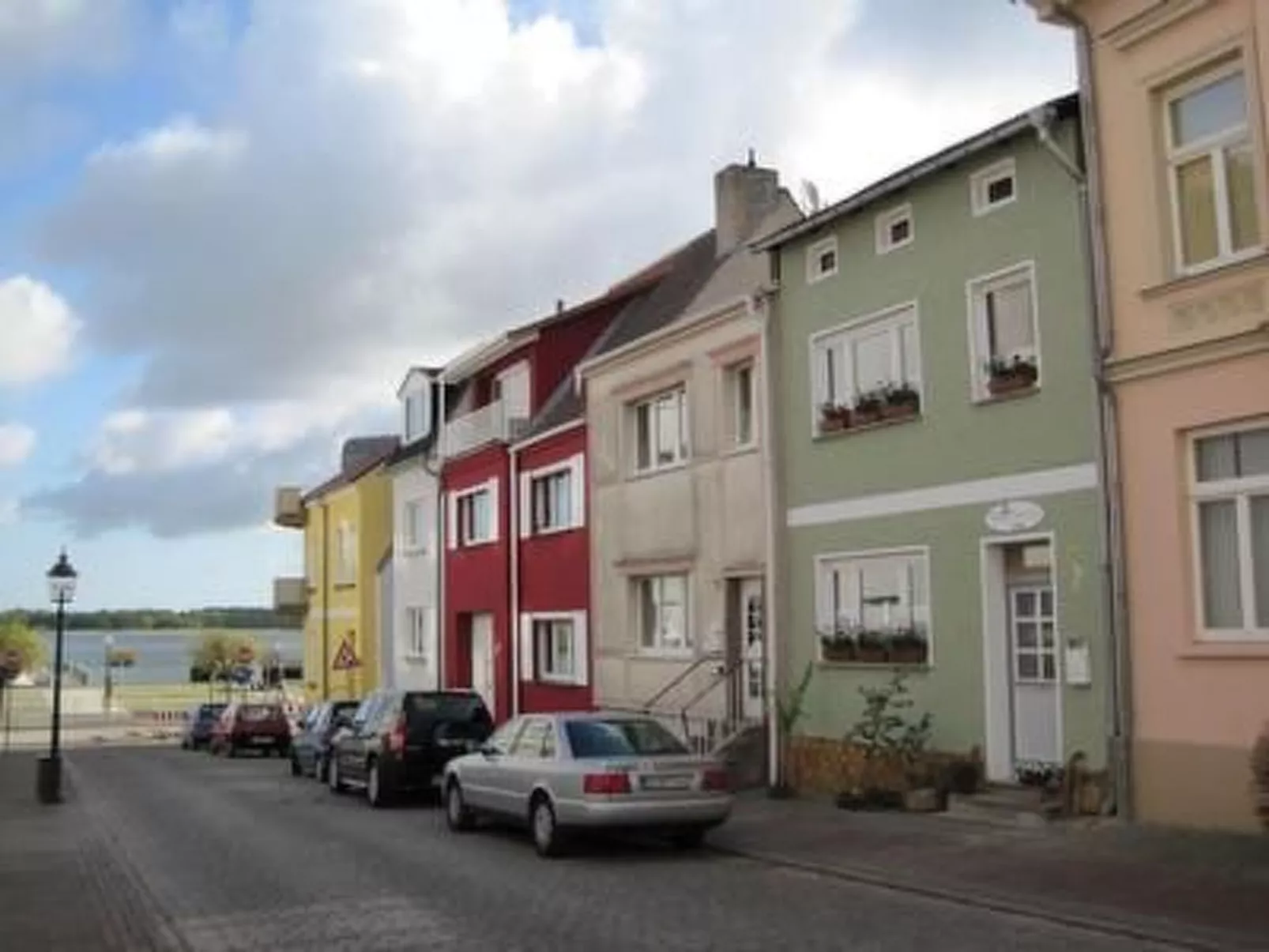 Charlotte mit Garten - Buiten