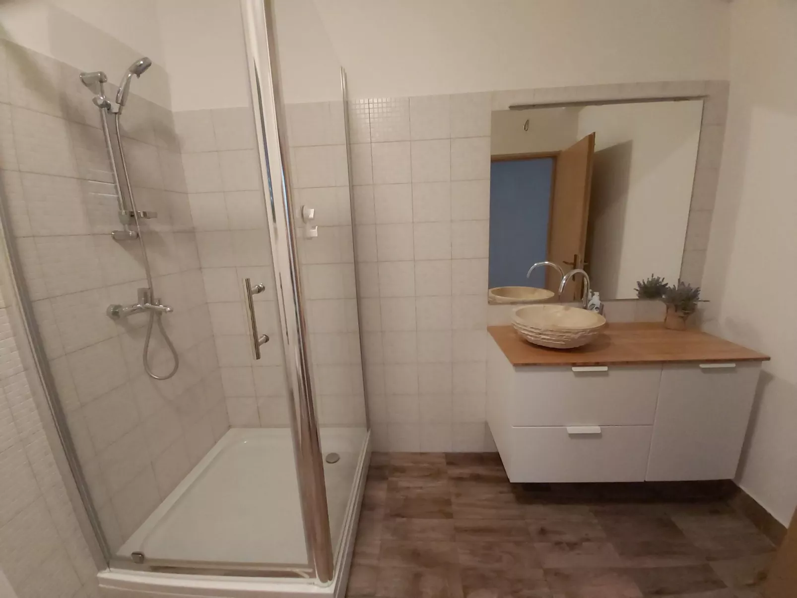 Anwesen "Steinperle mit beheiztem Schwimmbad" - Binnen