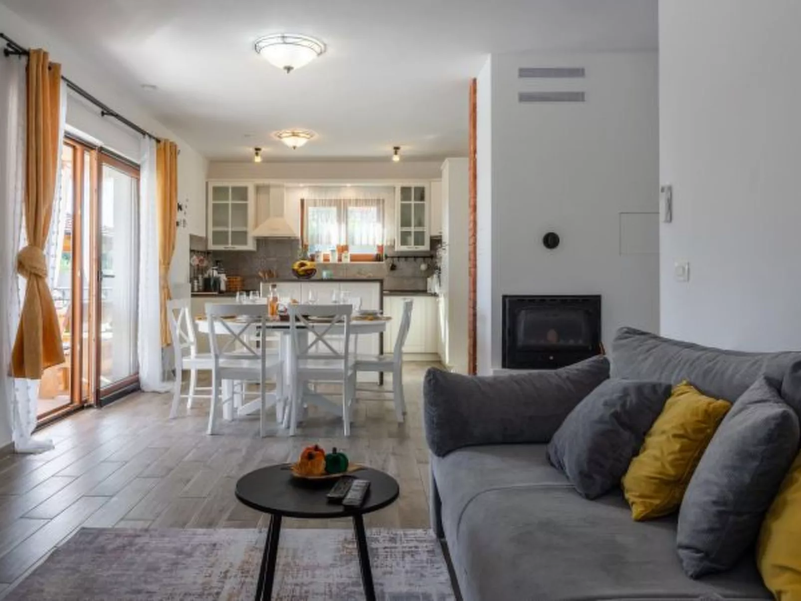 Holiday Home Beti with heated pool - Image-tags.info