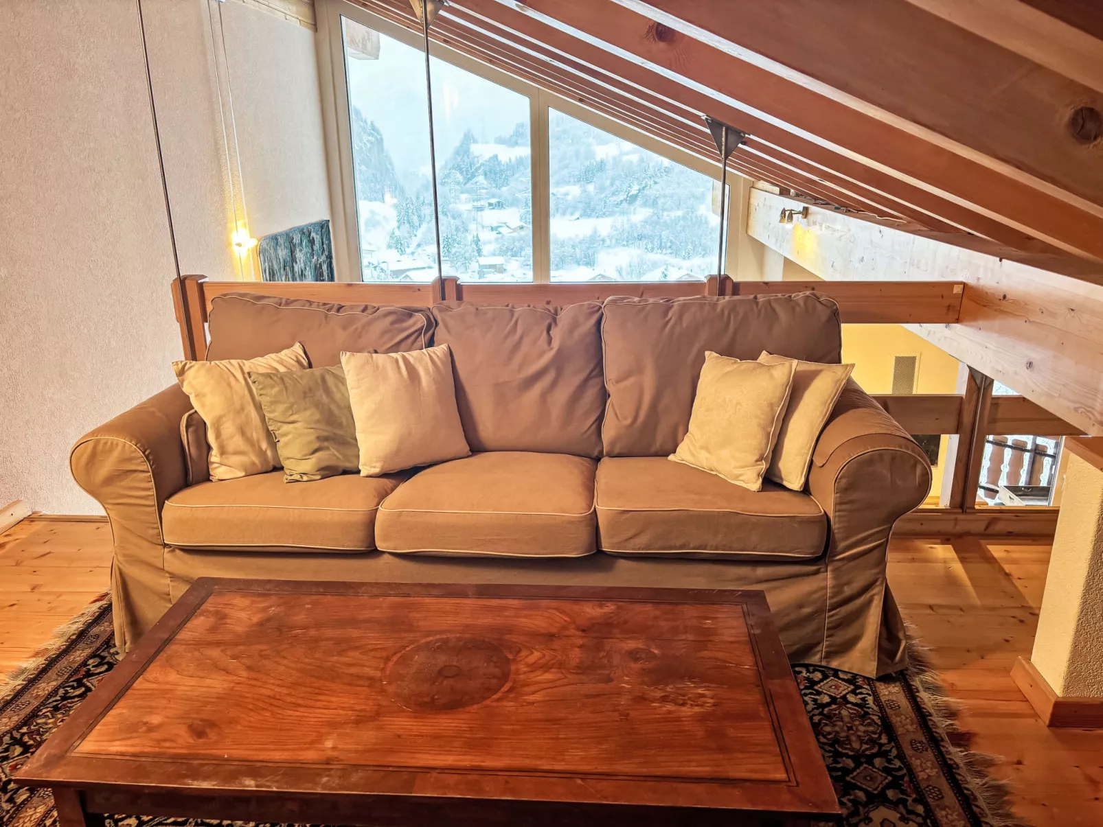 Edelweiss B - Binnen