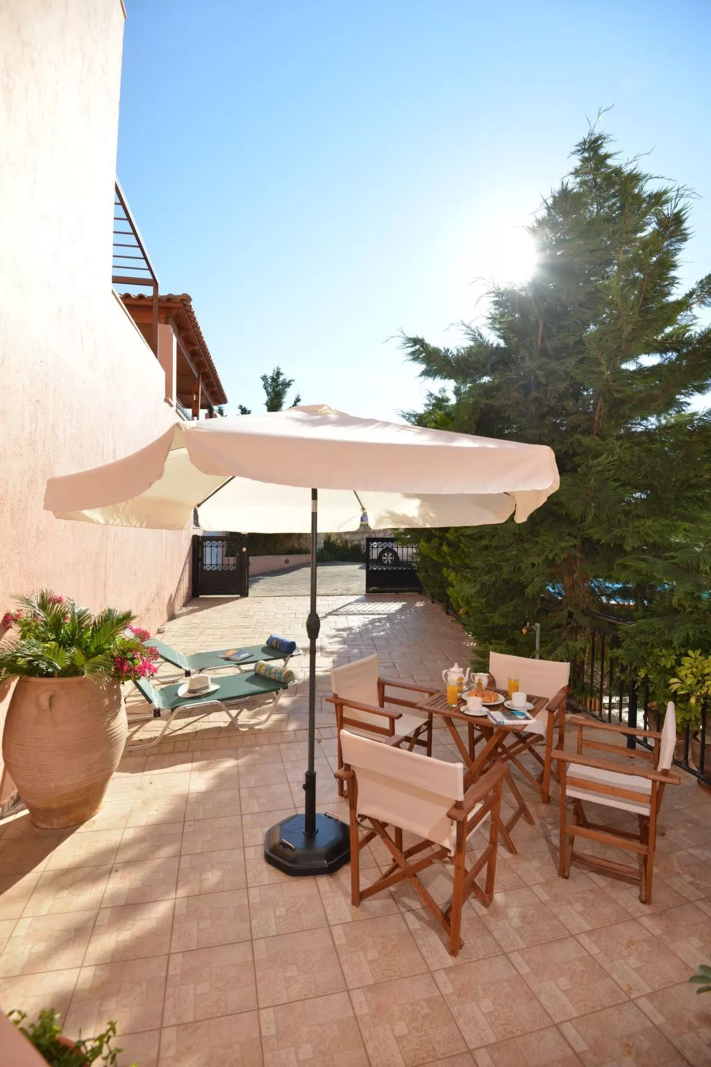 Ferienvilla "Diogenis Home" - Buiten