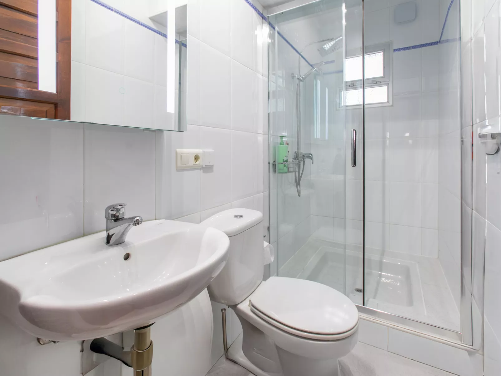 Central Nerja - Binnen