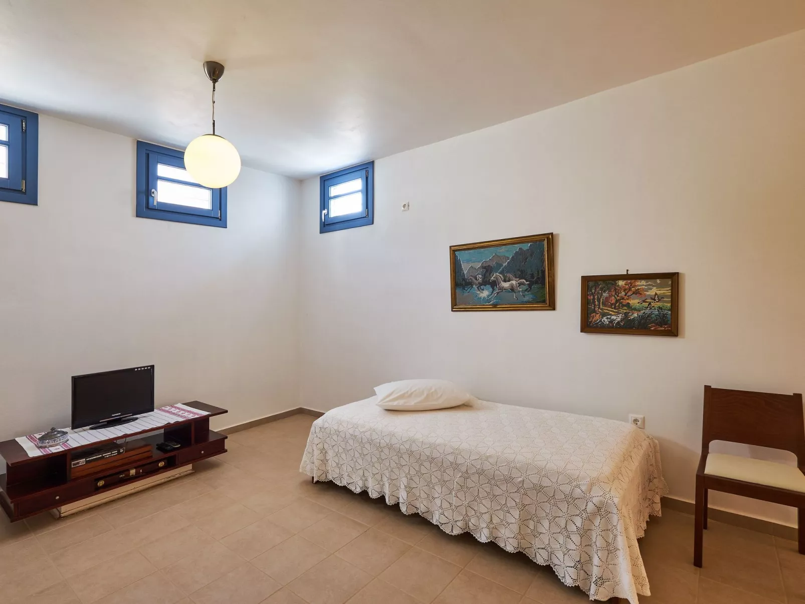 Große, komfortable Pool-Villa, Strand zu Fuß erreichbar - Image-tags.info