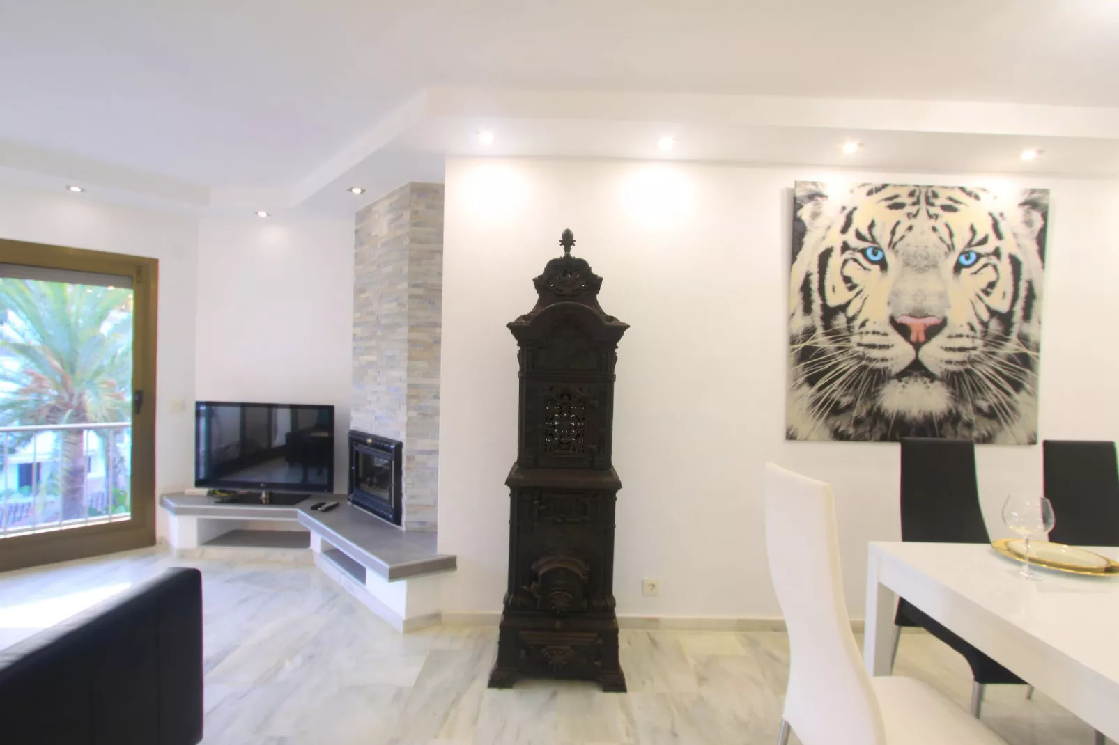 1080 - GOLDEN BEACH JACUZZI - Woonkamer