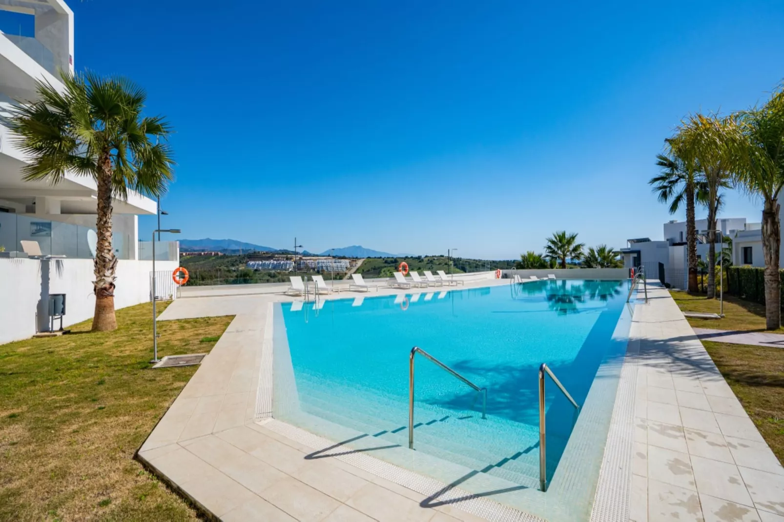 MDG-623 MIRADOR DEL GOLF ESTEPONA - Zwembad