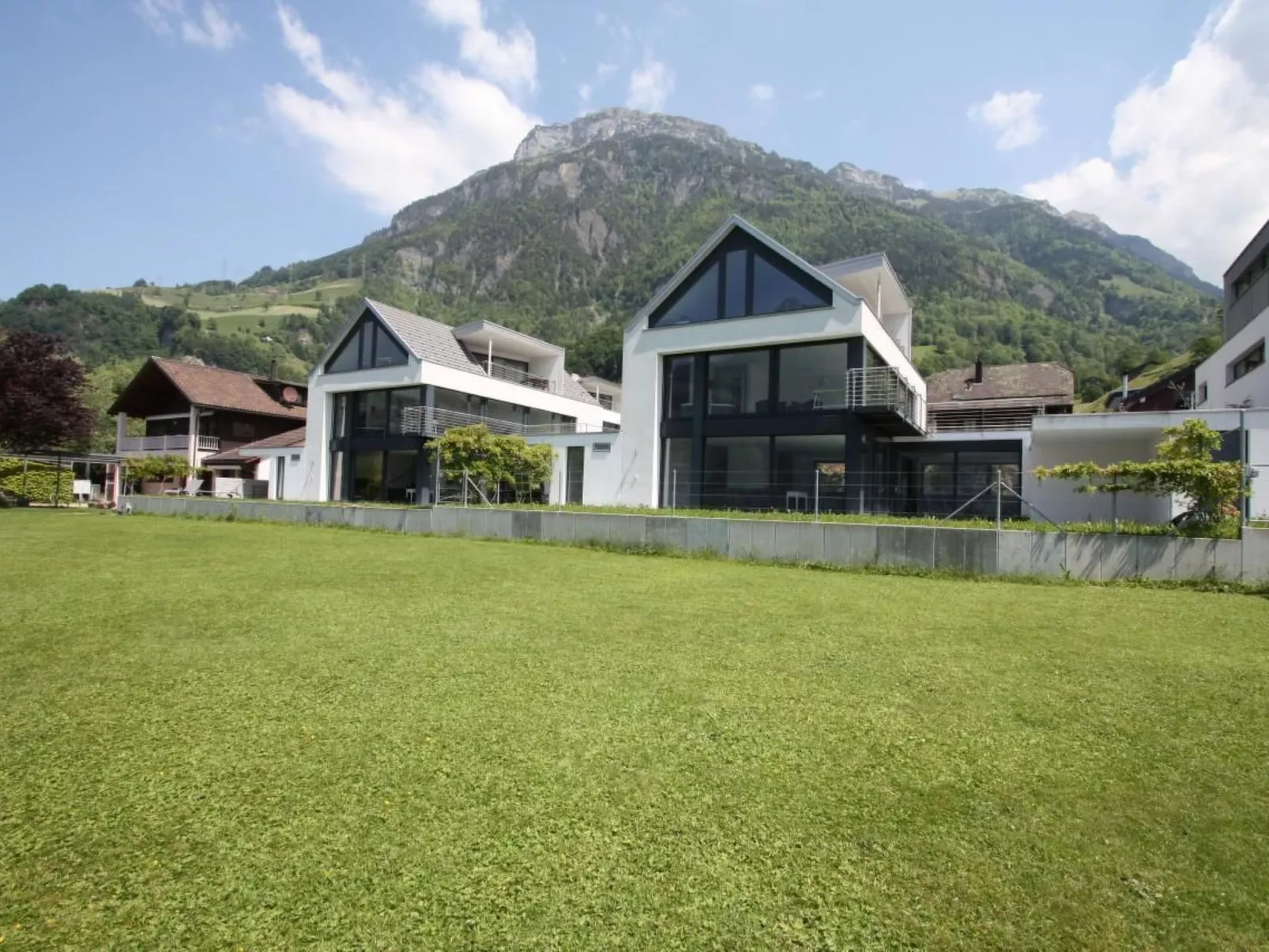 Villa am See 5 / Beach House - Buiten