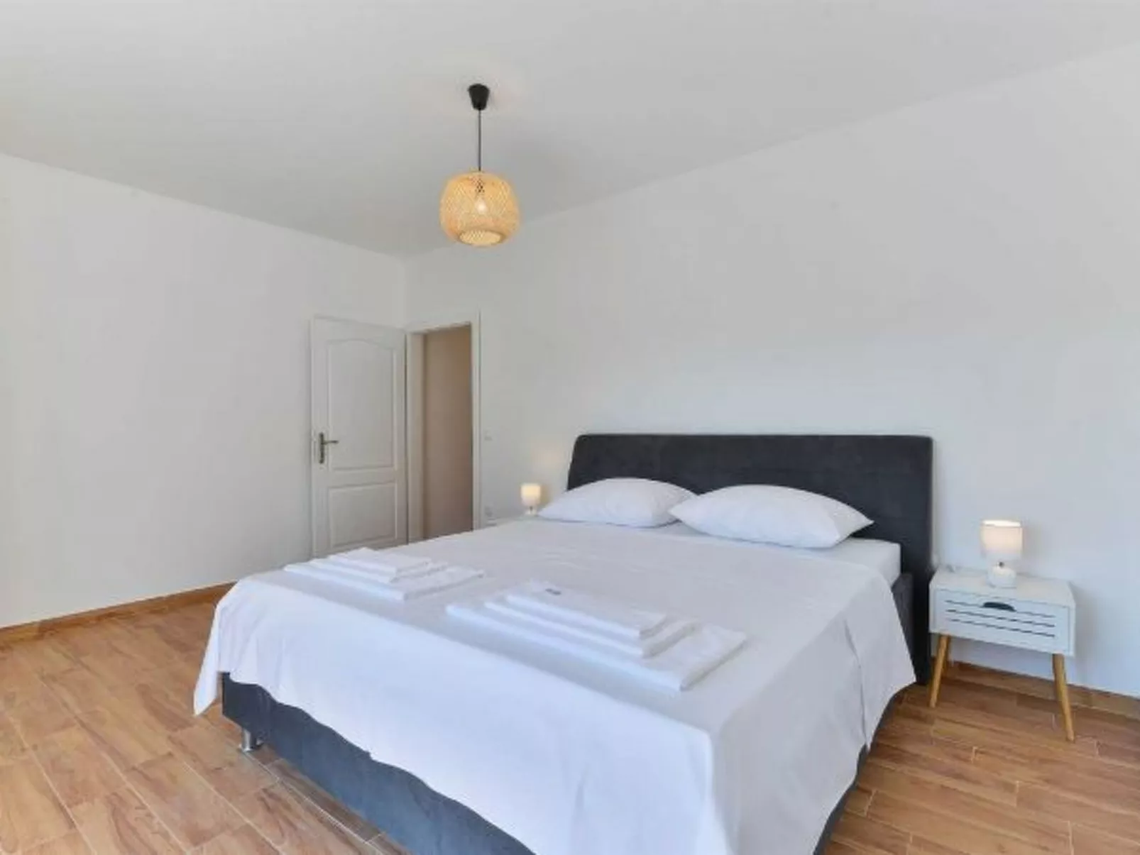 Villa Natura with pool - Image-tags.info