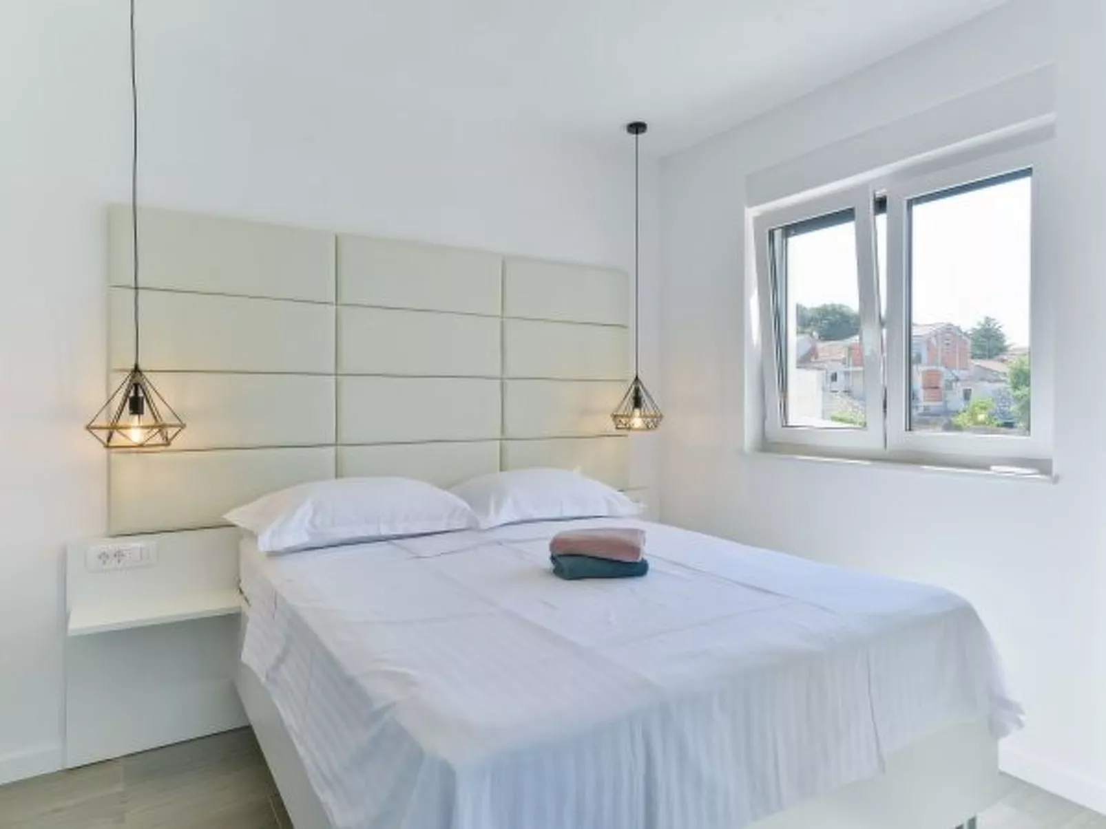 Villa Div with heated pool Apartment No.2 - Image-tags.info