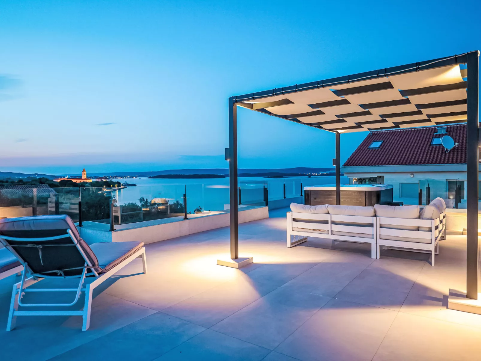 Magic Sky 1 - Buiten