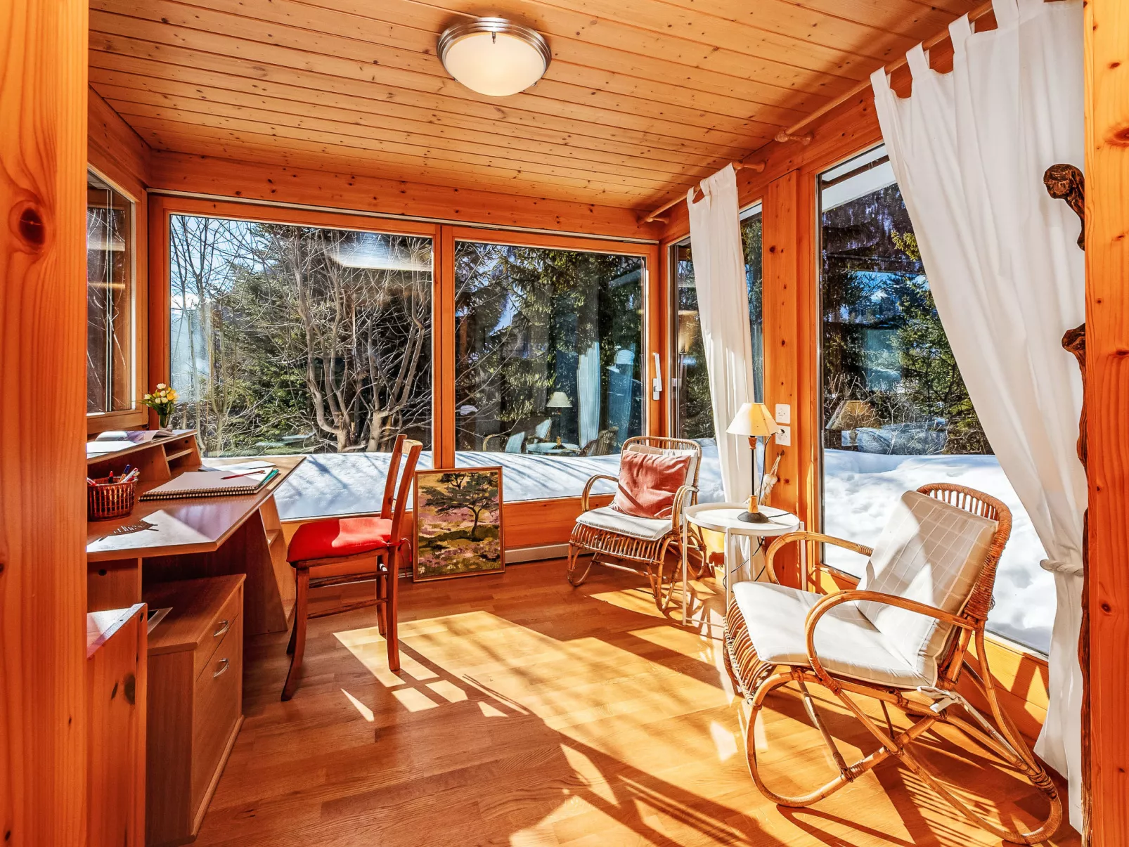 Veni, Vidi, Mansi - Binnen