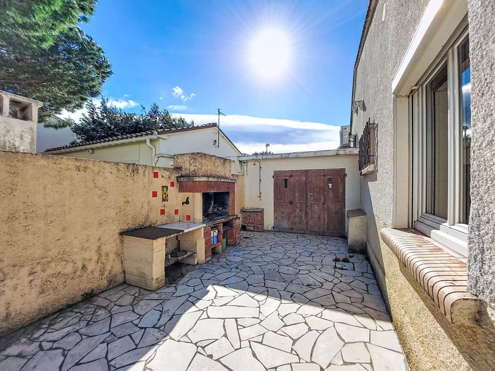 Maison Millet - Buiten