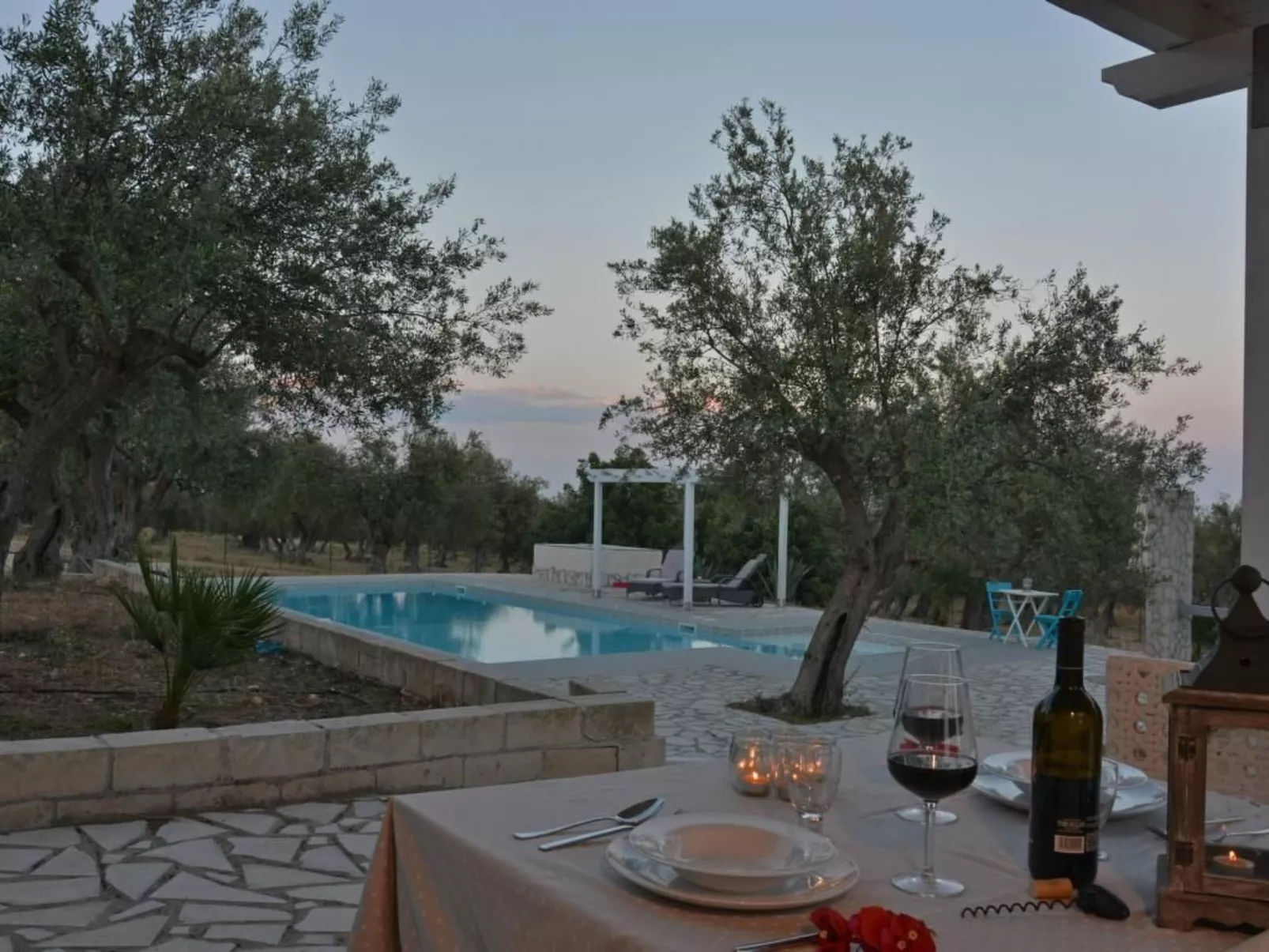 Moderne Ferienvilla bei Noto mit Meerblick und privatem Pool - Buiten