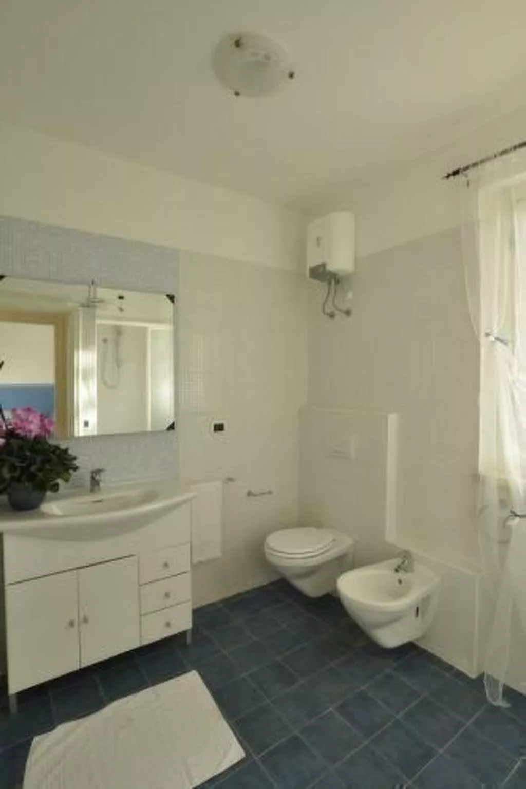 Unterkunft für 7 Personen mit AC, Schwimmbad, in der Nähe des Meeres - Binnen