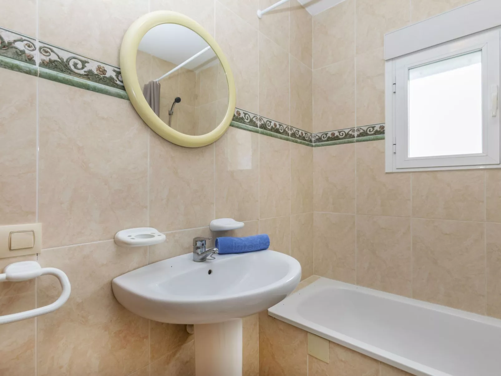 Montemar II - Binnen