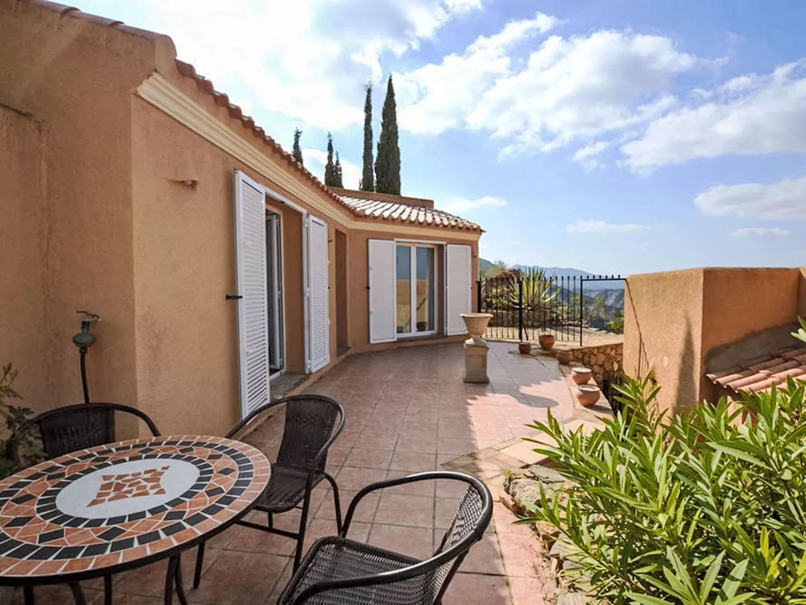 Cortijo Cabrera - Buiten