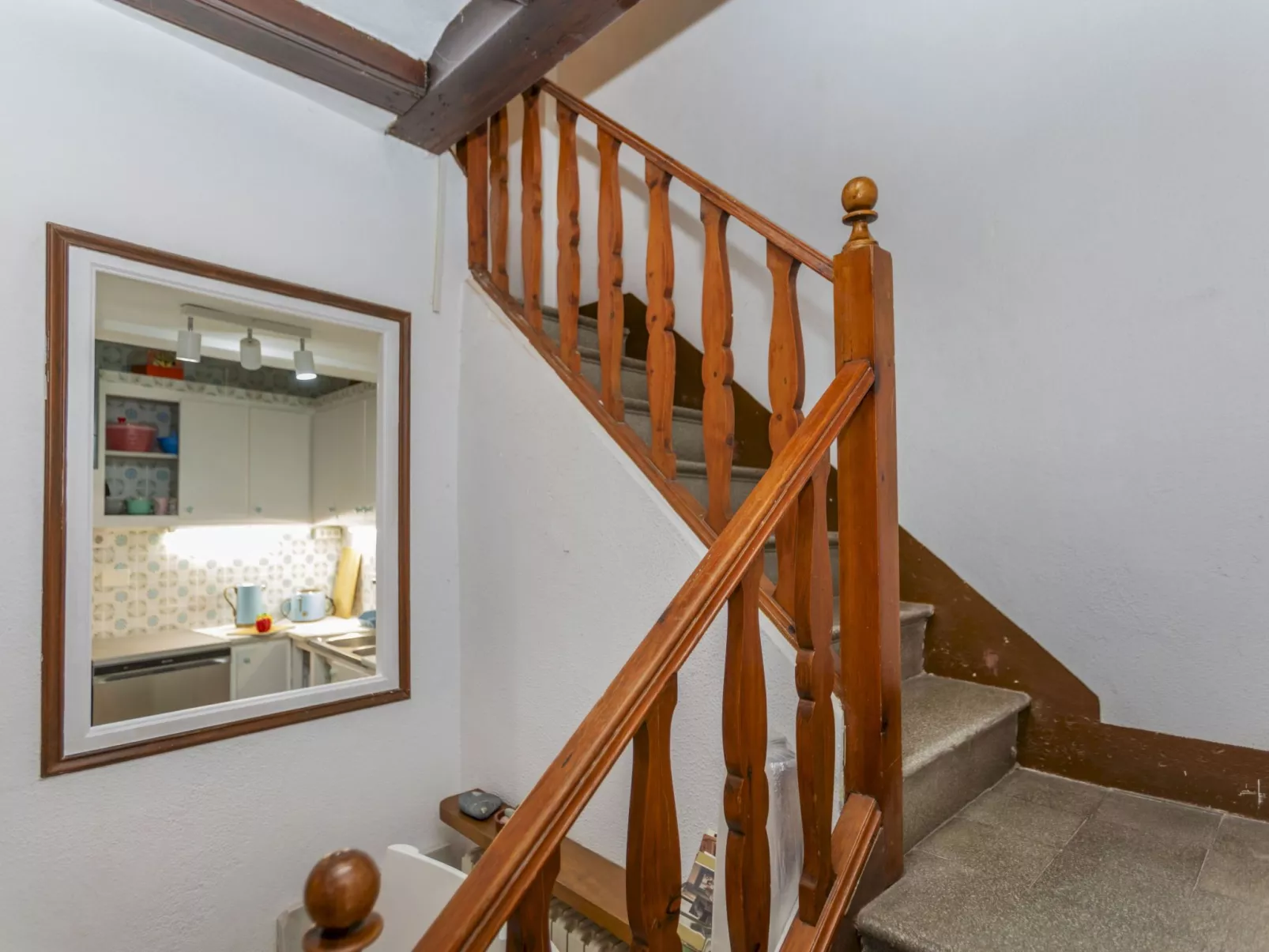 Urban Plaza Palafrugell - Binnen