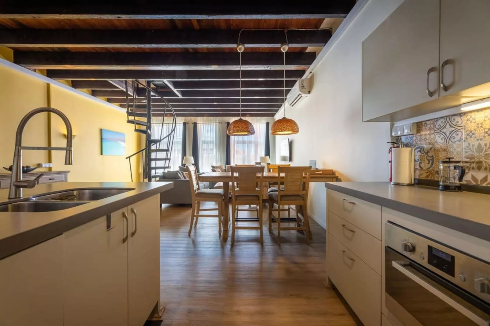 Plaza JoJo C - Keuken