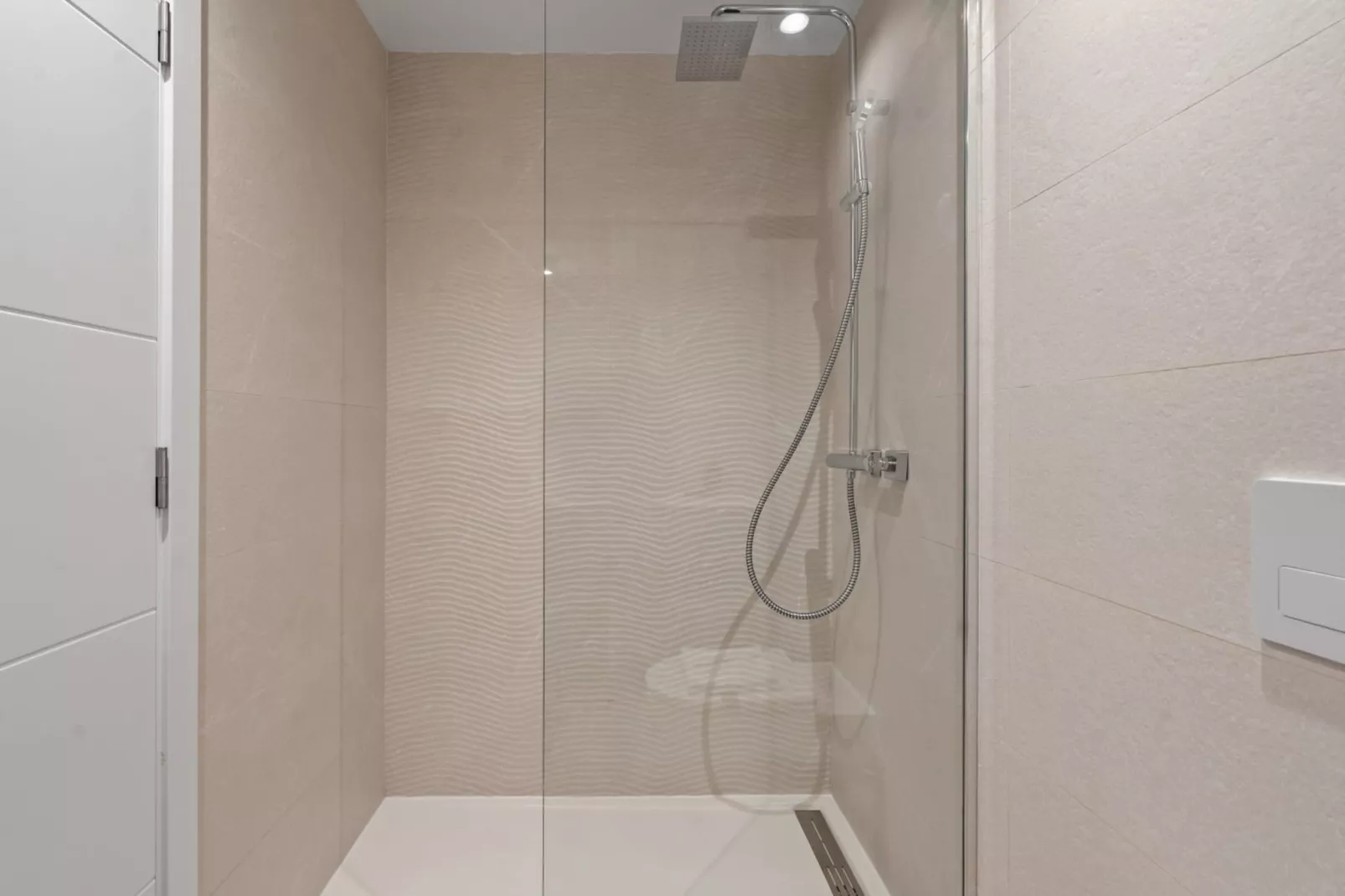 Chic Penthouse & Solarium ALCAZABA LAGOON (2125) - Badkamer