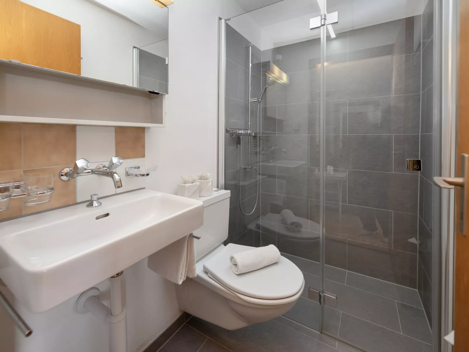 Chalet Chiebrendli - Binnen