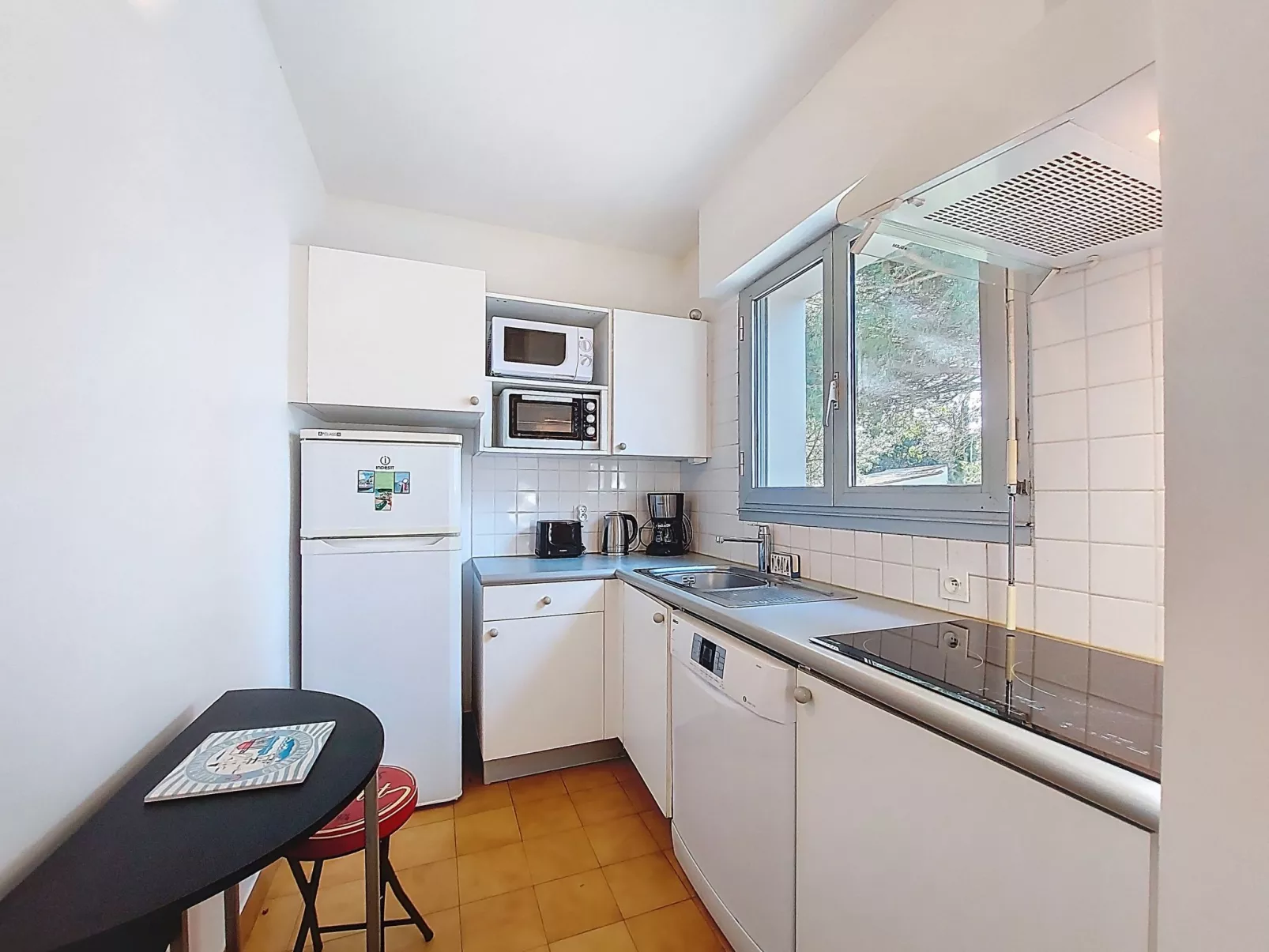 Les Ecureuils - Binnen