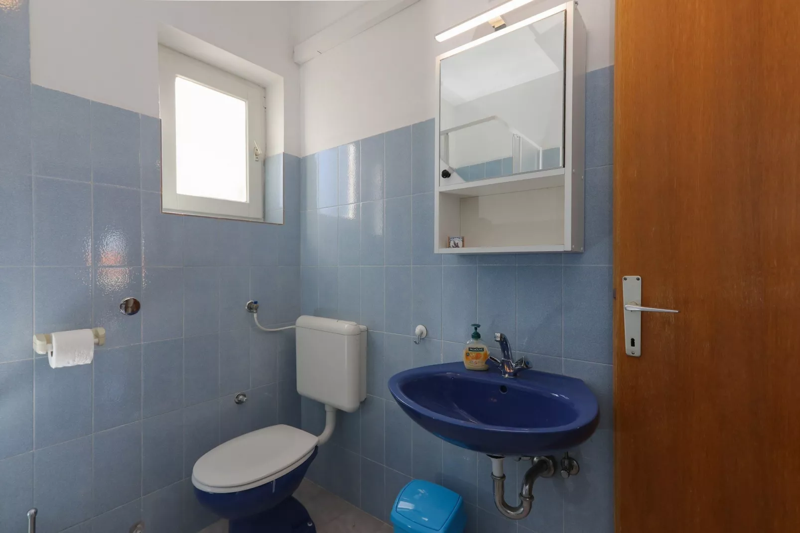 Apartment Perina - Comfort Two Bedroom Apartment with Terrace and Sea View - Badkamer