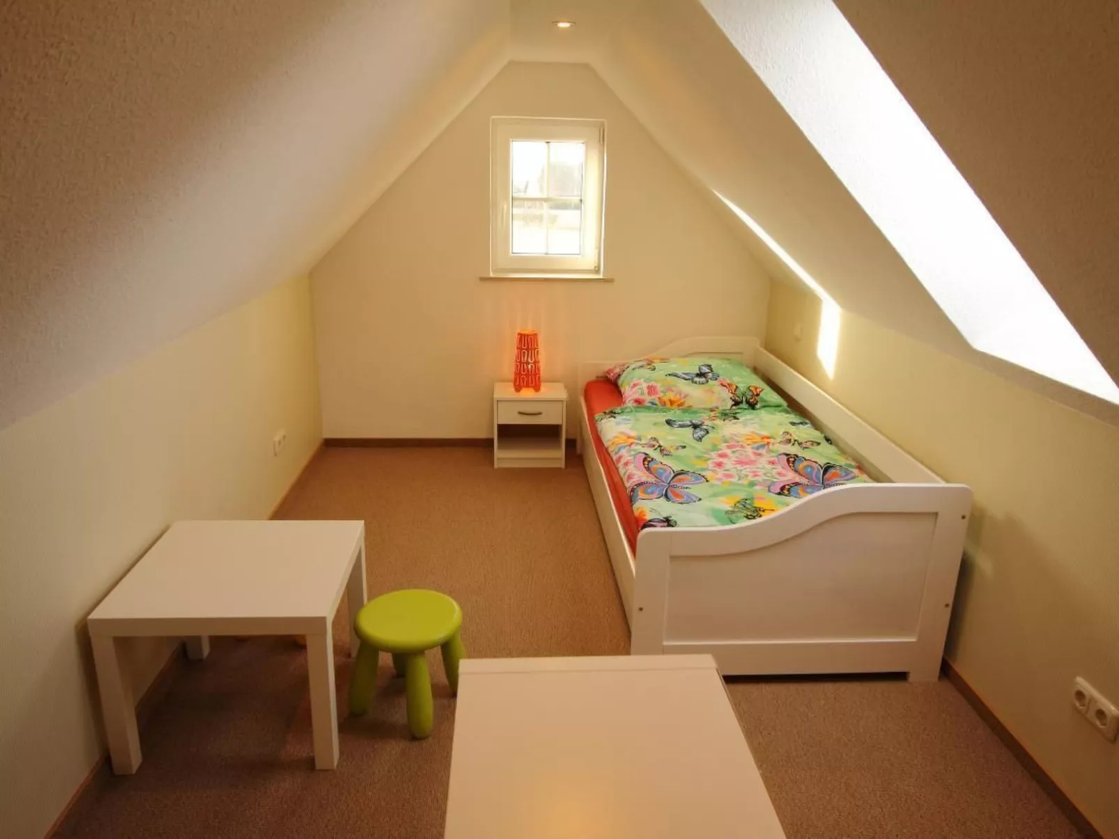 Appartement mit Garten, Grill und Terrasse - Binnen