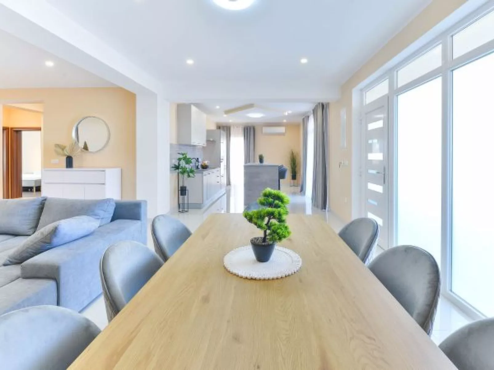 Apartment Holiday House Diana - Image-tags.info