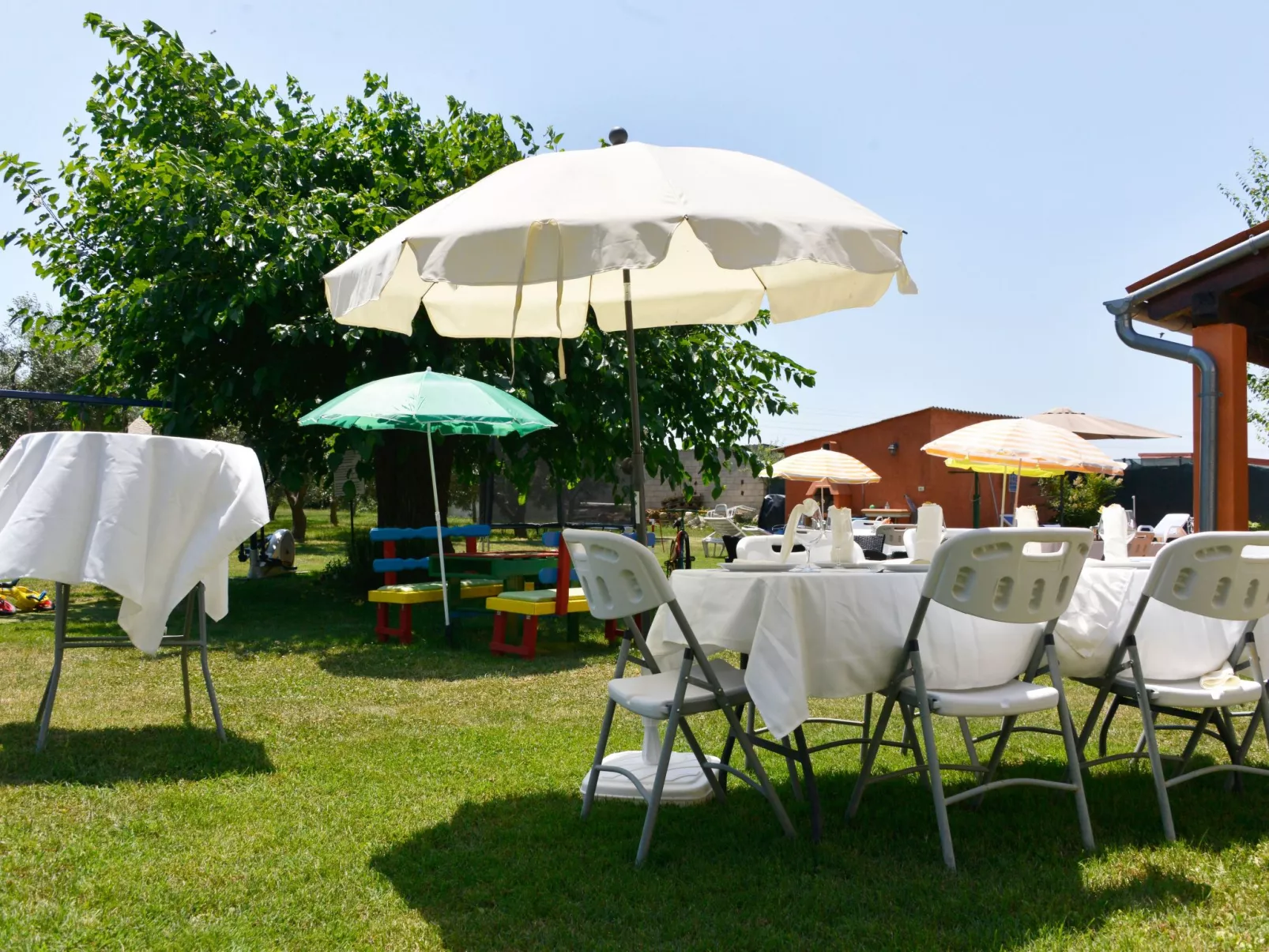 Zimmer für 3 Personen - Buiten