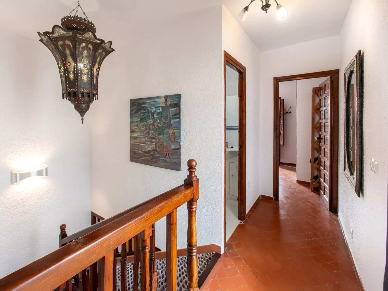 Central Nerja - Binnen