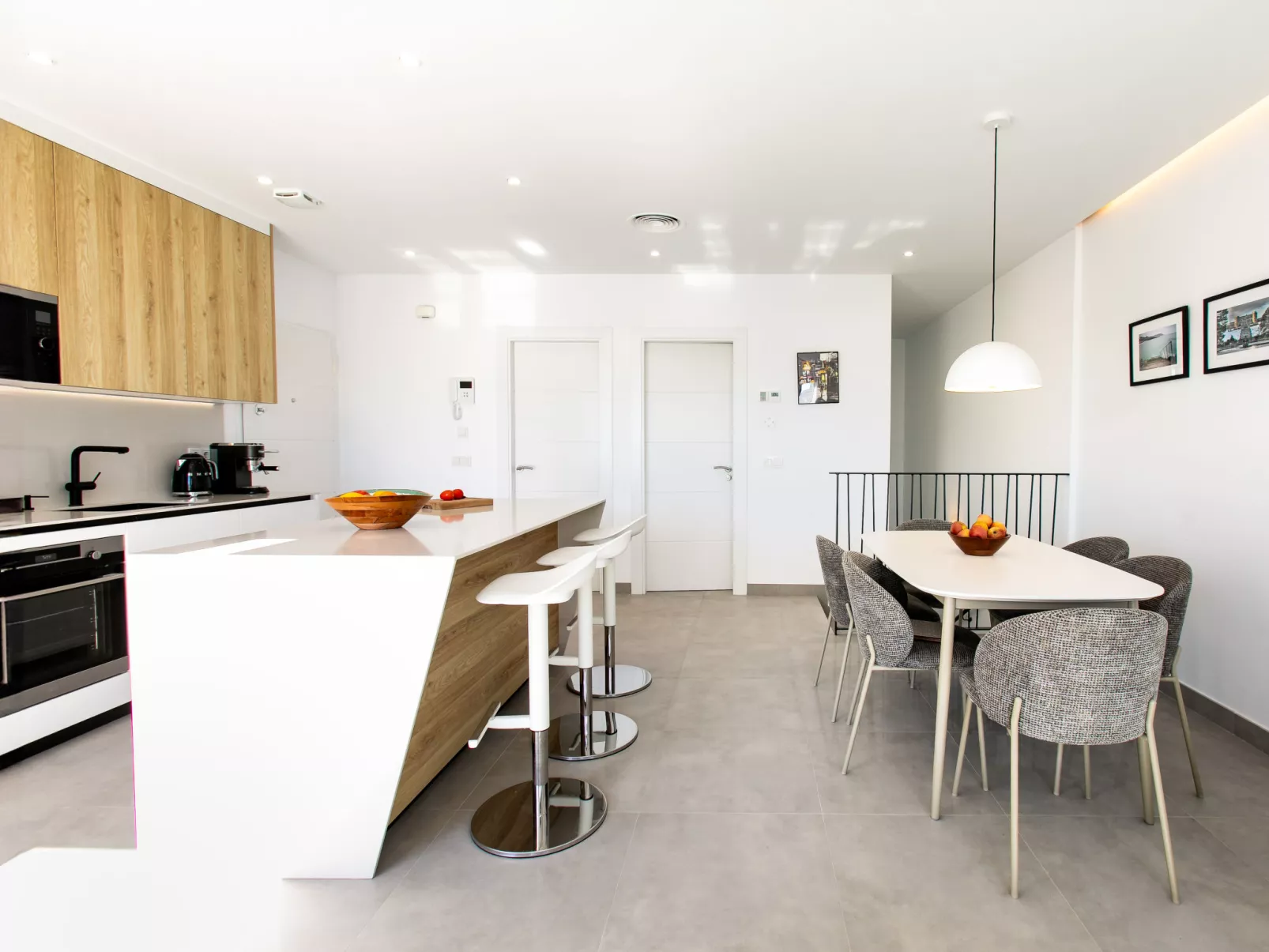 Nerja centrally located - Binnen