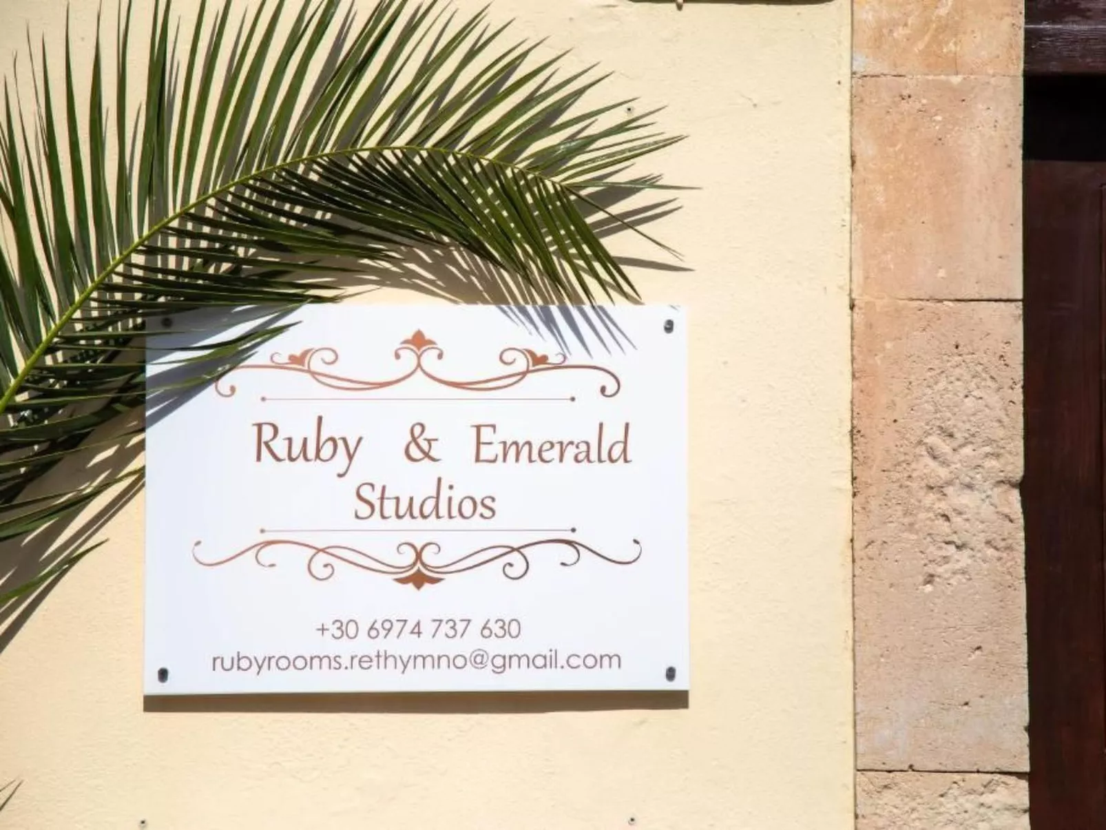 Smaragd-Studio - Image-tags.info