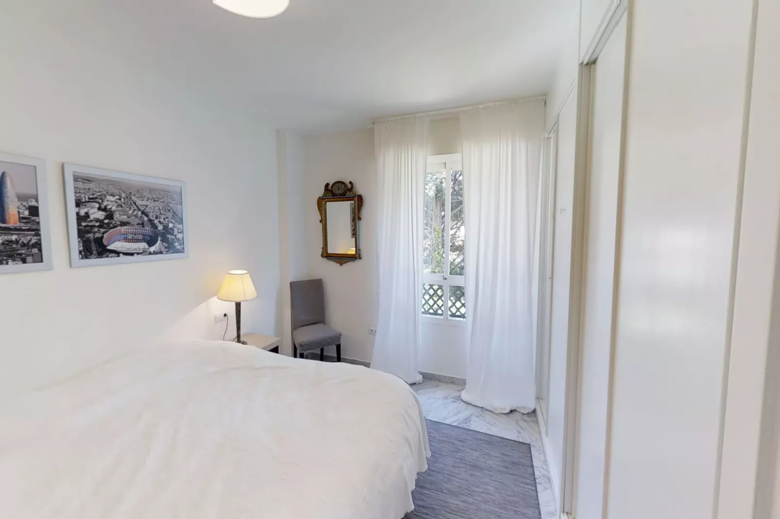 Modern Gated Apartment near Beach & Puerto Banus - Slaapkamer