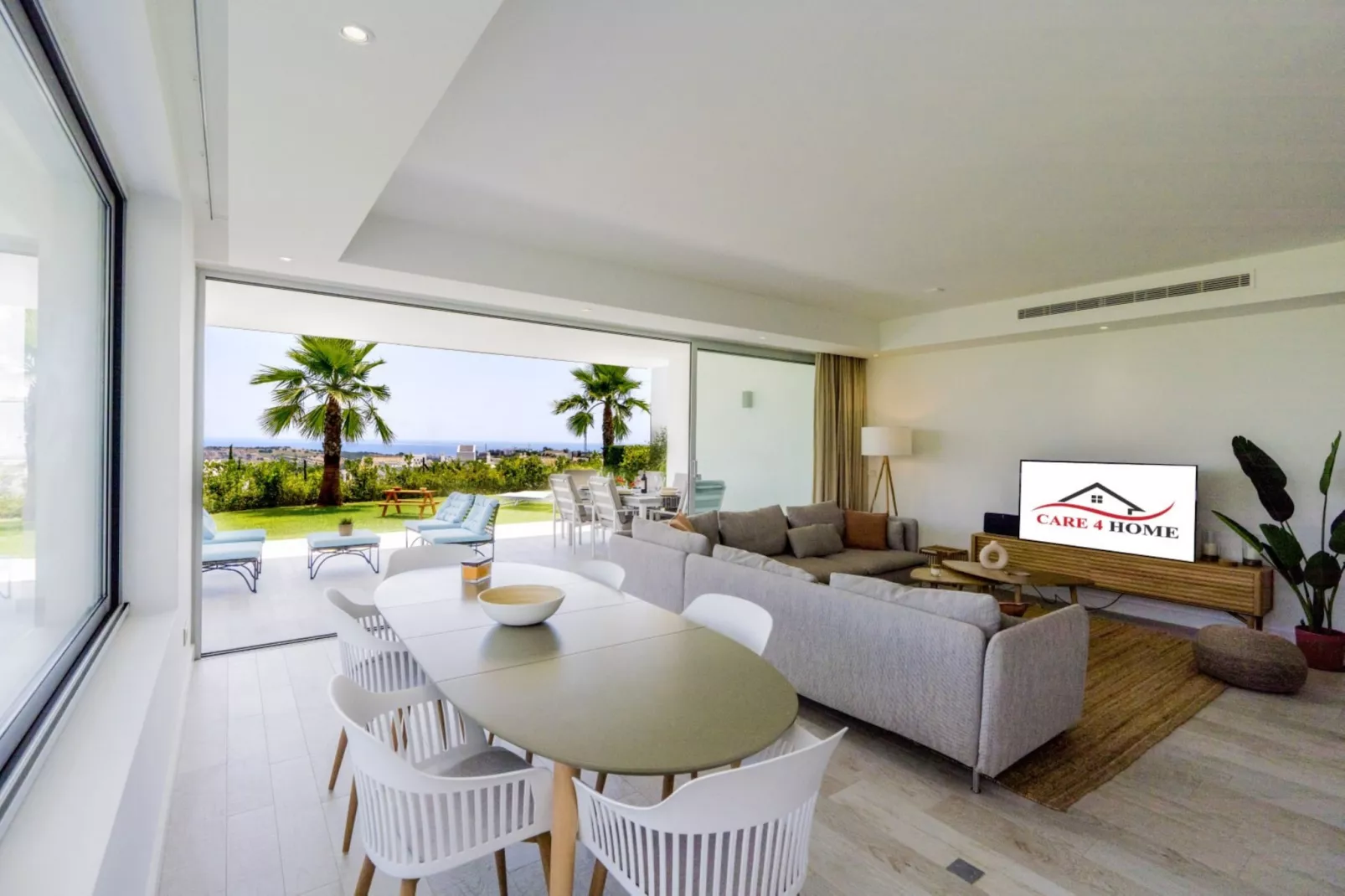 Stylish 3-Bed Apartment | Alcazaba Lagoon (1204) - Eetkamer