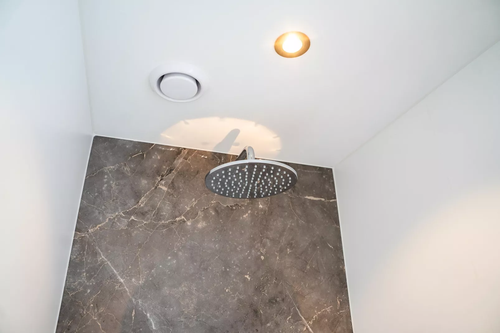 Ecovilla Waterzicht  6 people Luxe - Badkamer