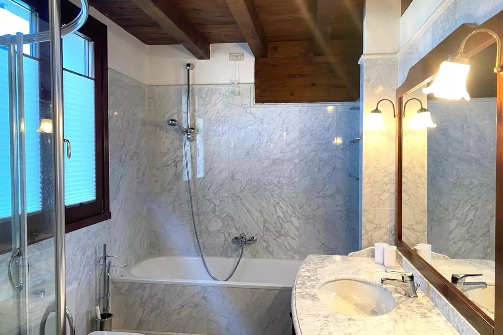 Garda Resort T6 1P Sup - Badkamer