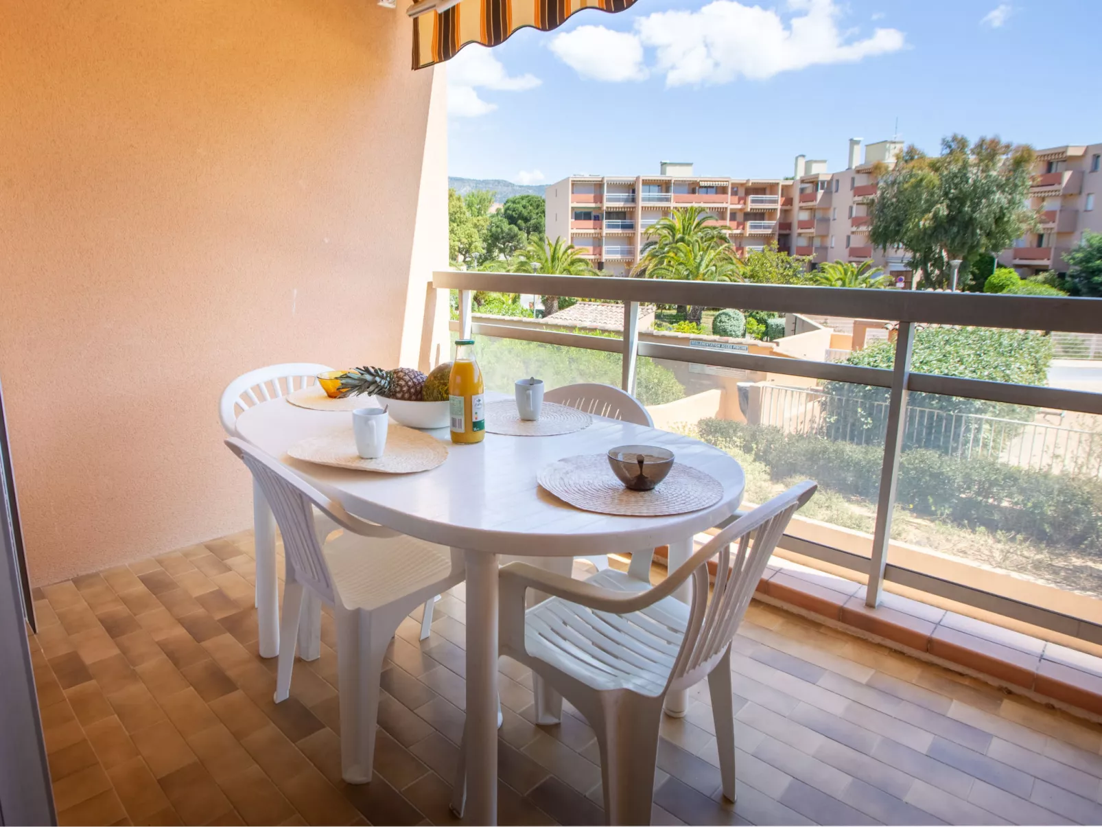 Les Rives de la Favière - Buiten