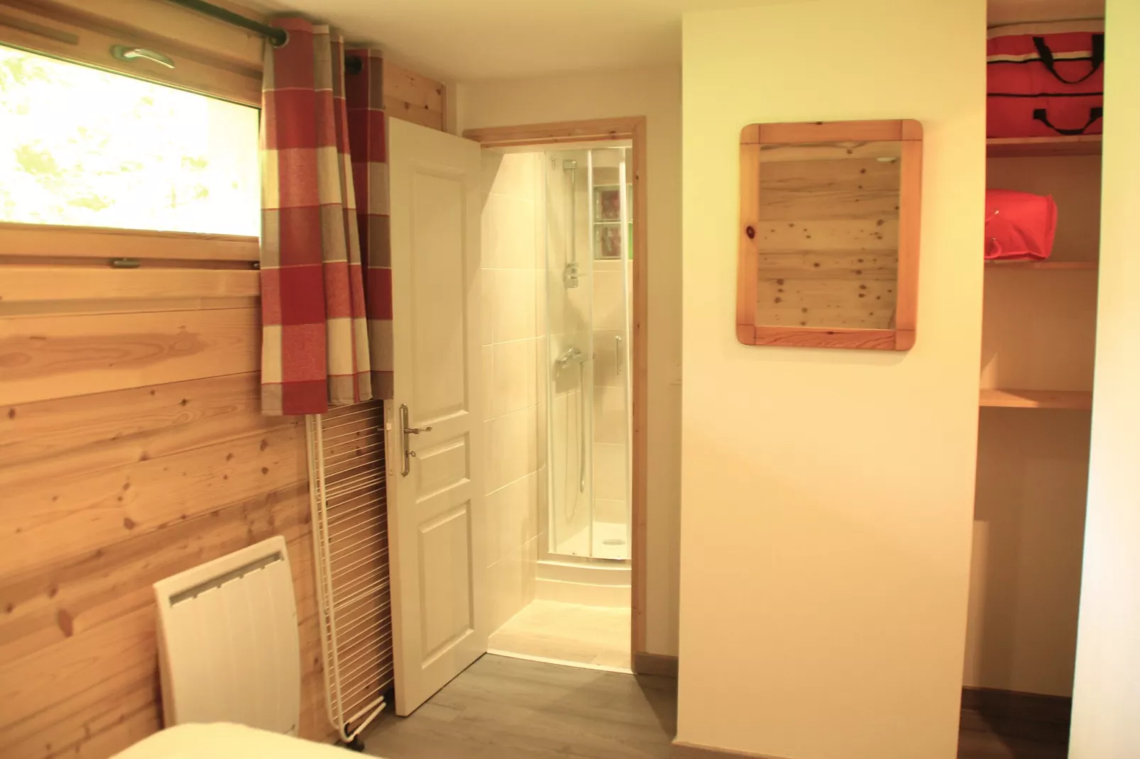 Petit Ours Blanc ORSP NATURE & QUIET 4 Pers - Badkamer