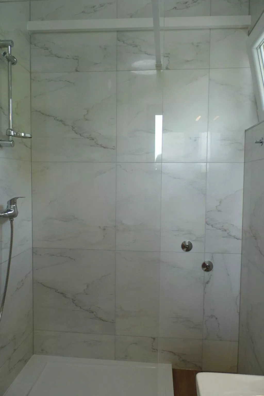 Schöne und moderne, voll ausgestattete Wohnung in ruhiger Lage - Image-tags.info