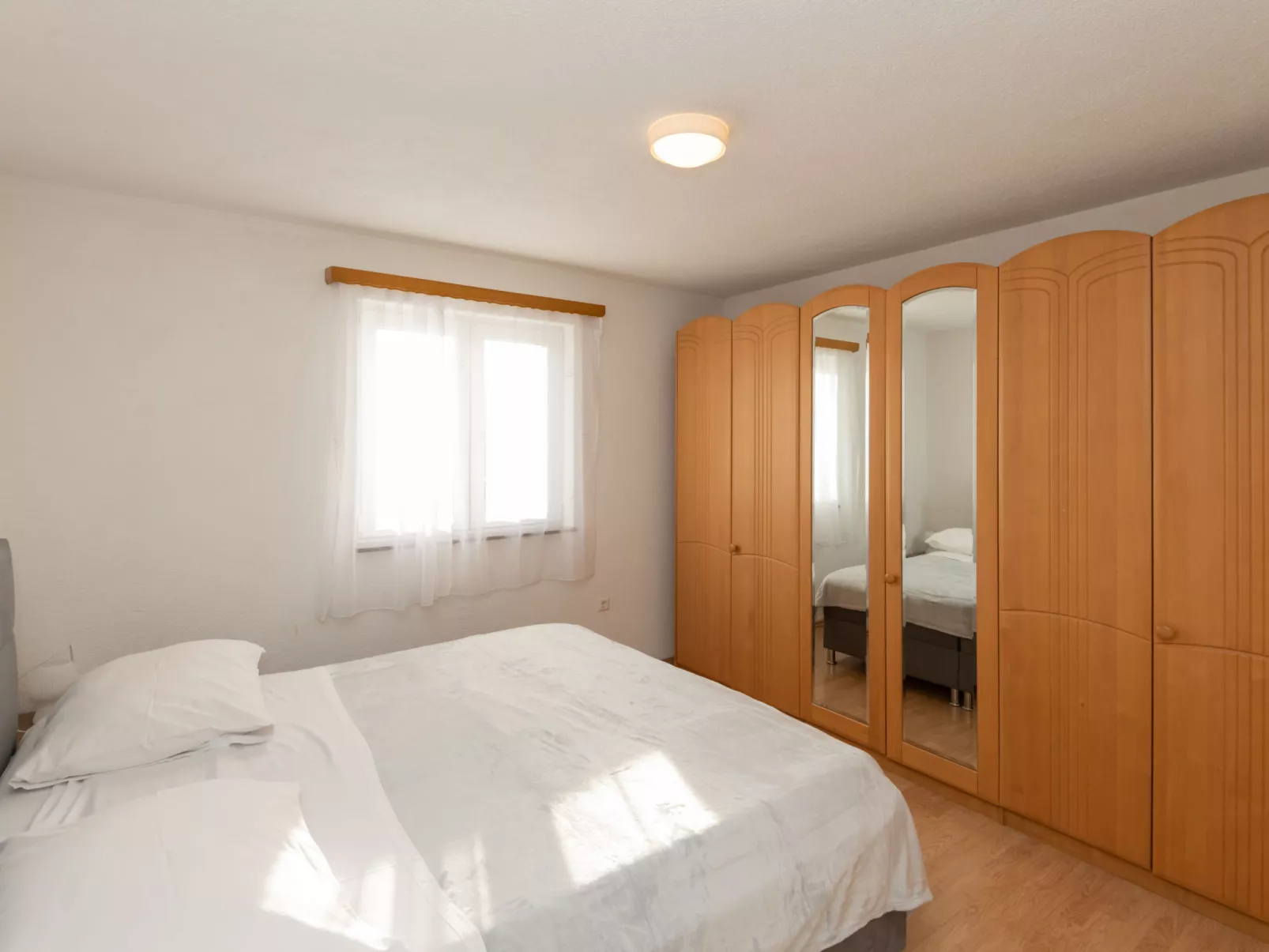 Matanovi dvori - Binnen