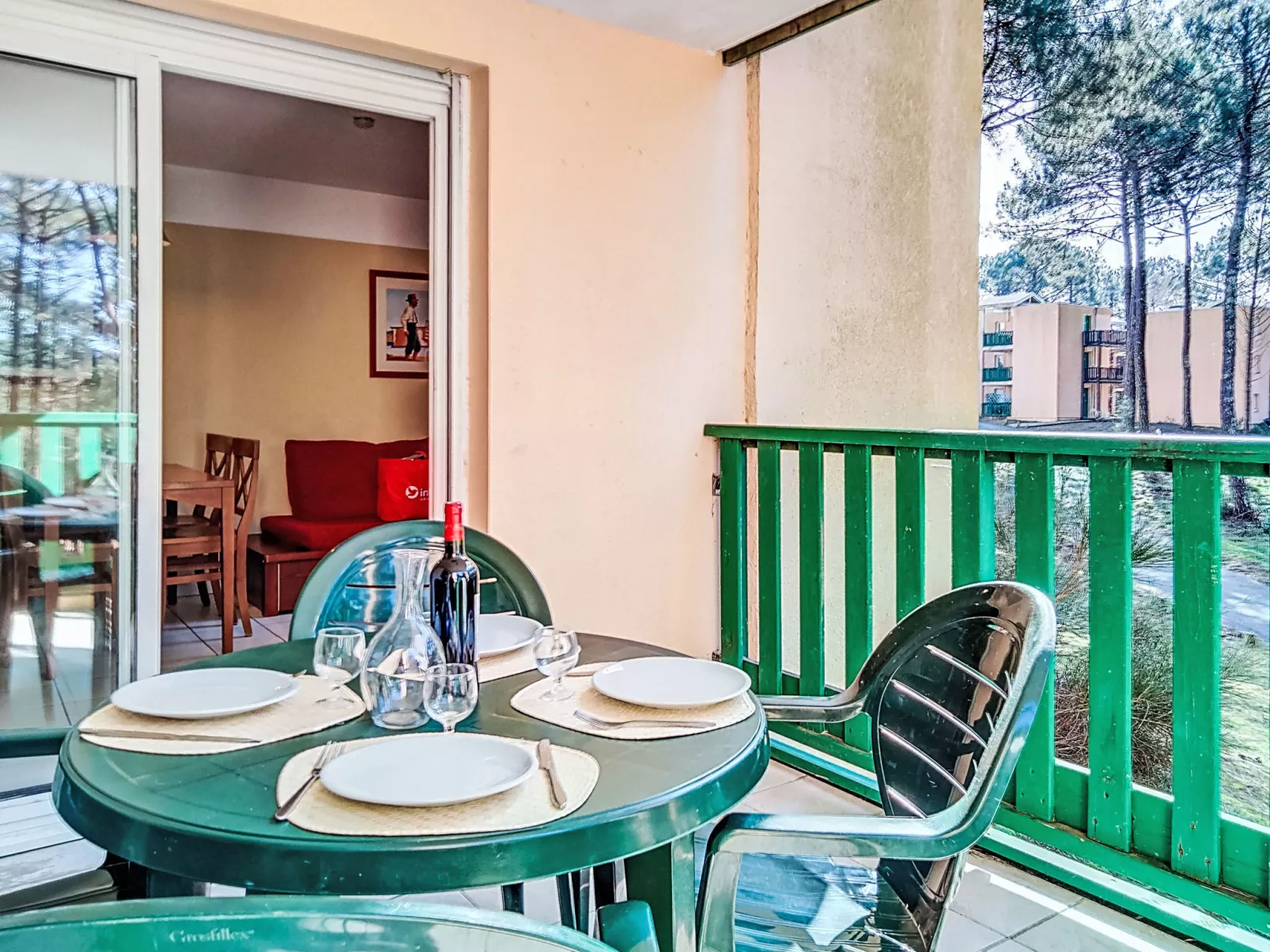 Les Grands Pins - Binnen