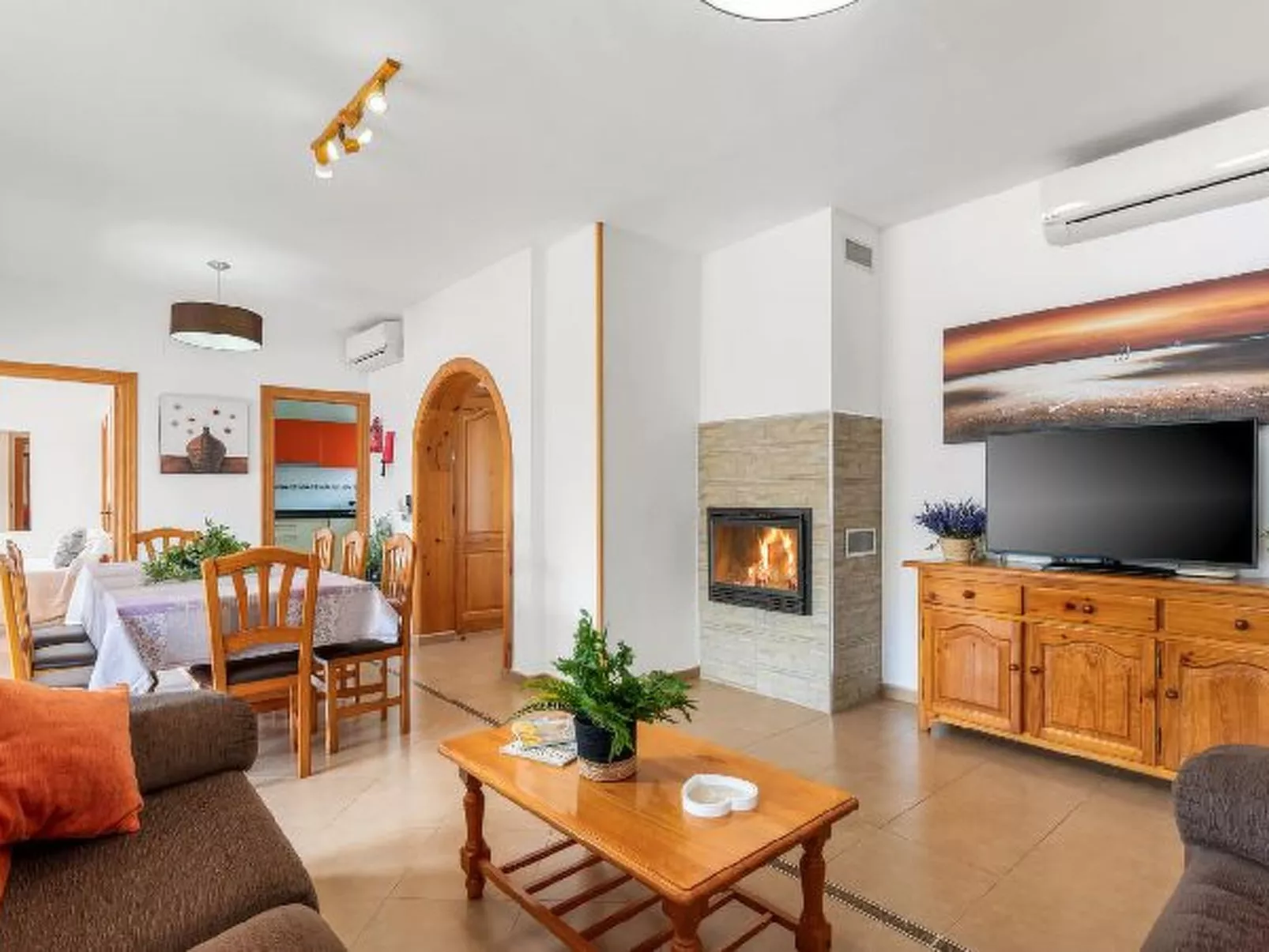 Villa Mercedes - Plusholidays - Image-tags.info