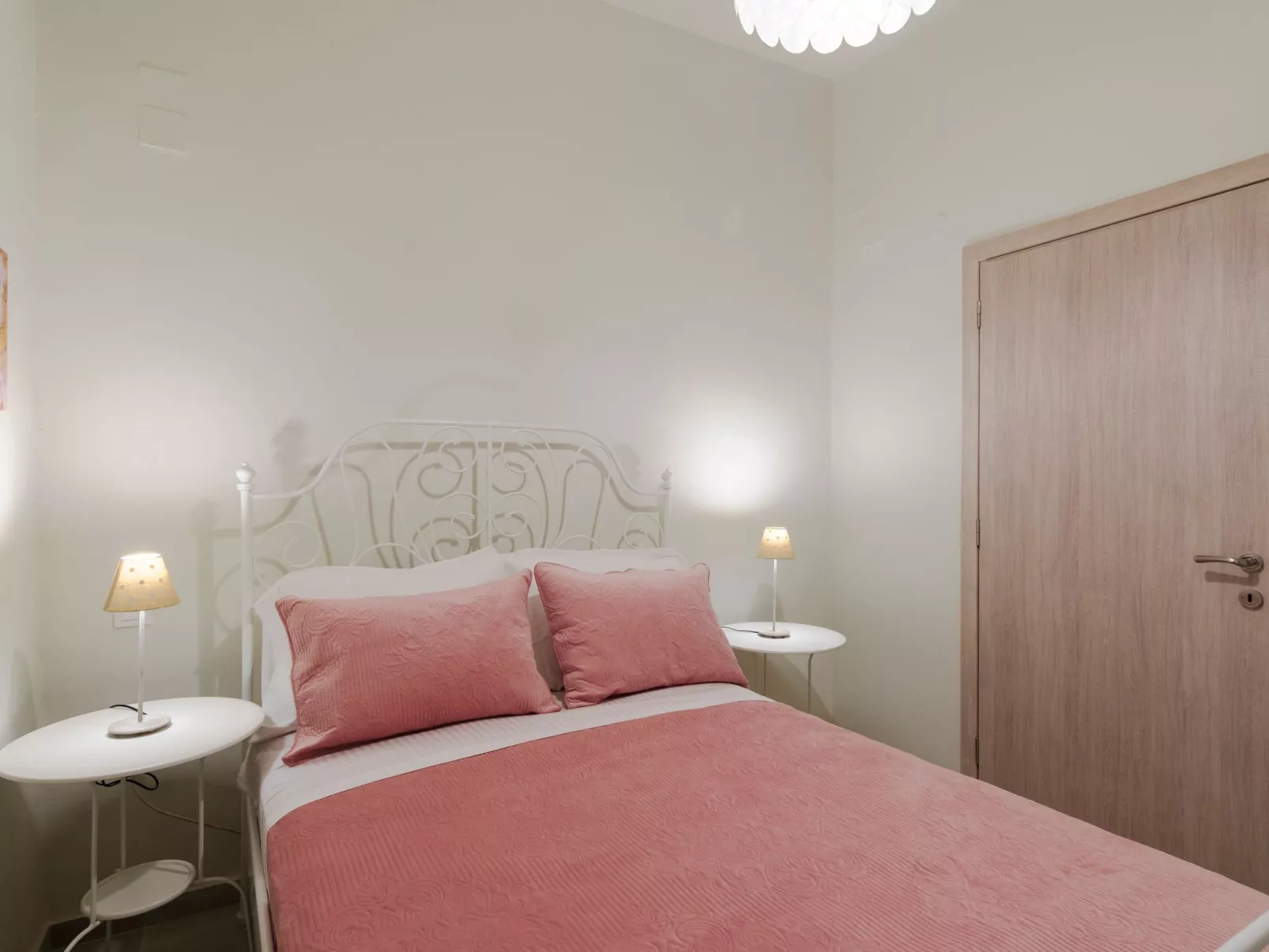 Leny's Seaside House - Binnen