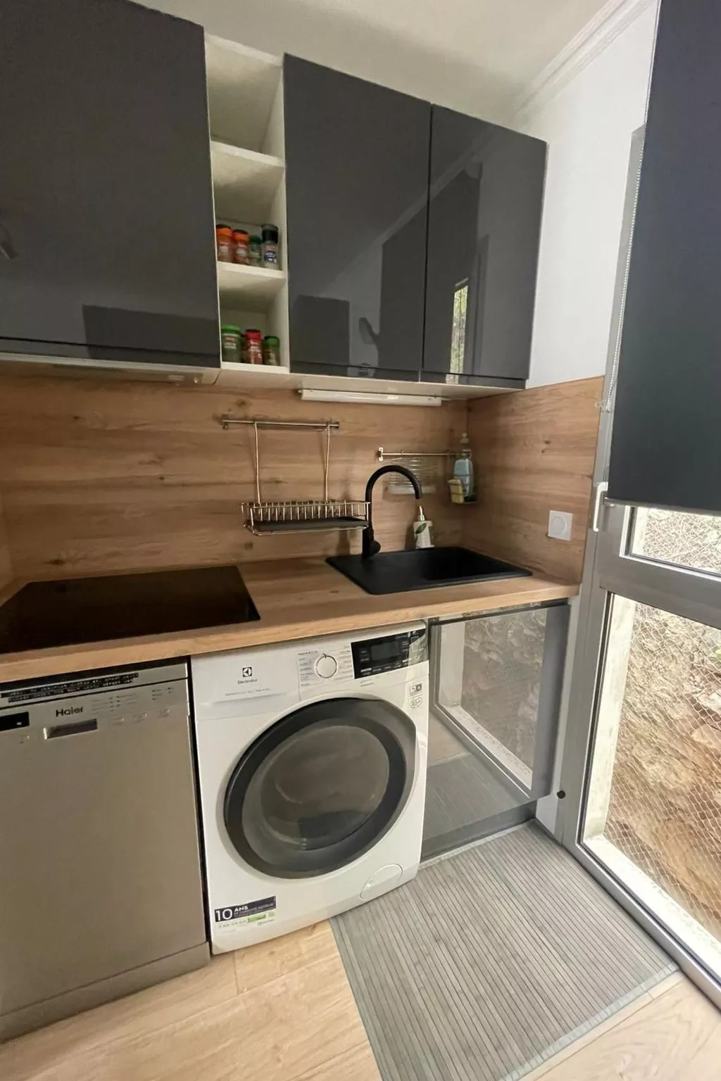 Mit Pool Infinity - Binnen