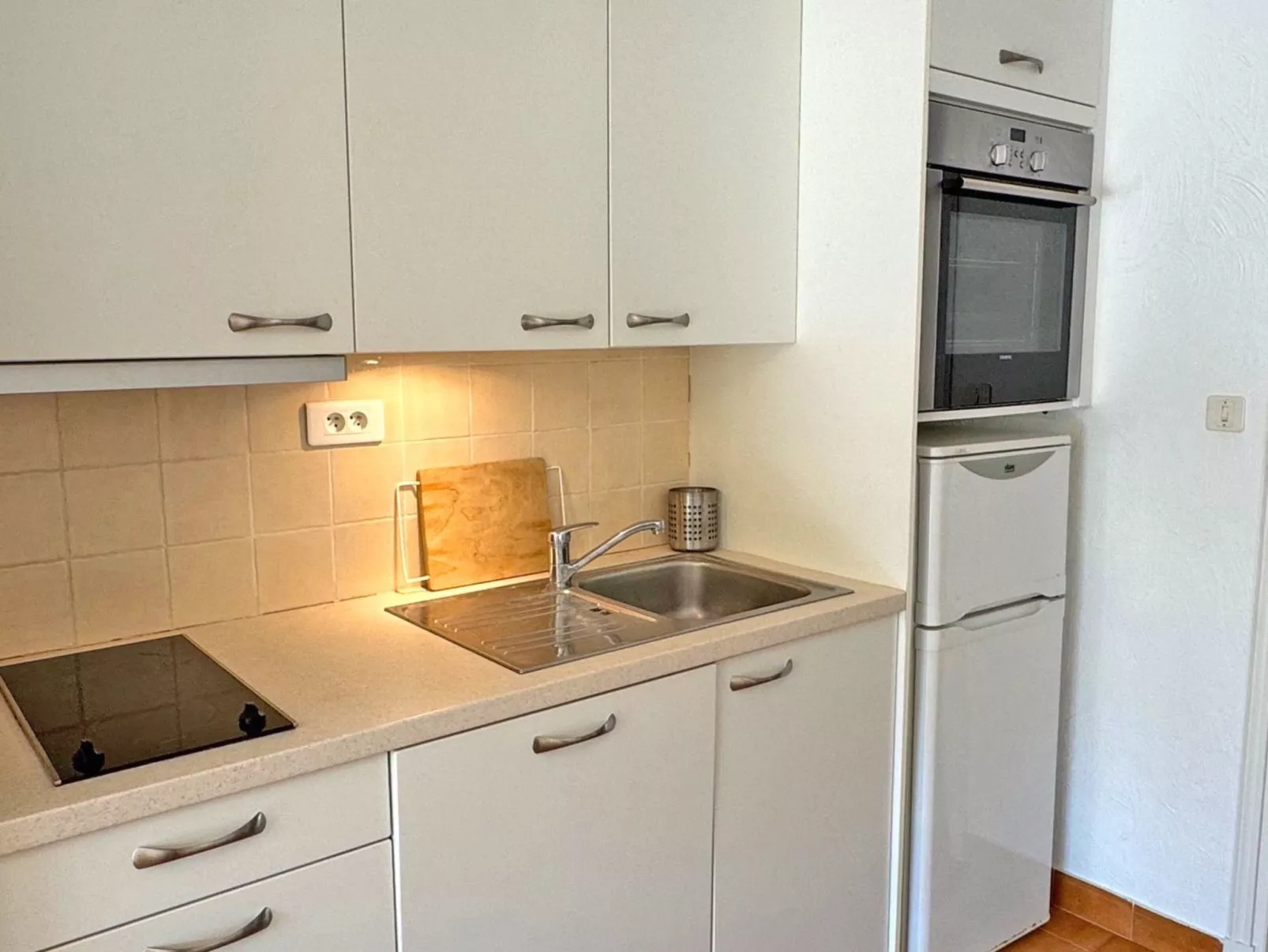 Appt T2 - 4 pers - Clim - Wifi - Piscine et tennis - Image-tags.info